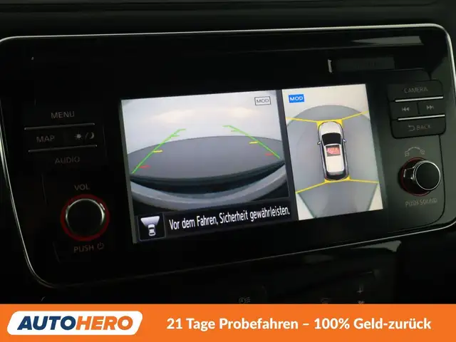 Nissan Leaf view 23