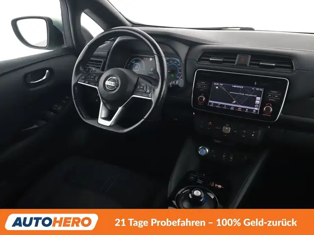 Nissan Leaf view 14