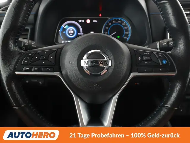 Nissan Leaf view 20