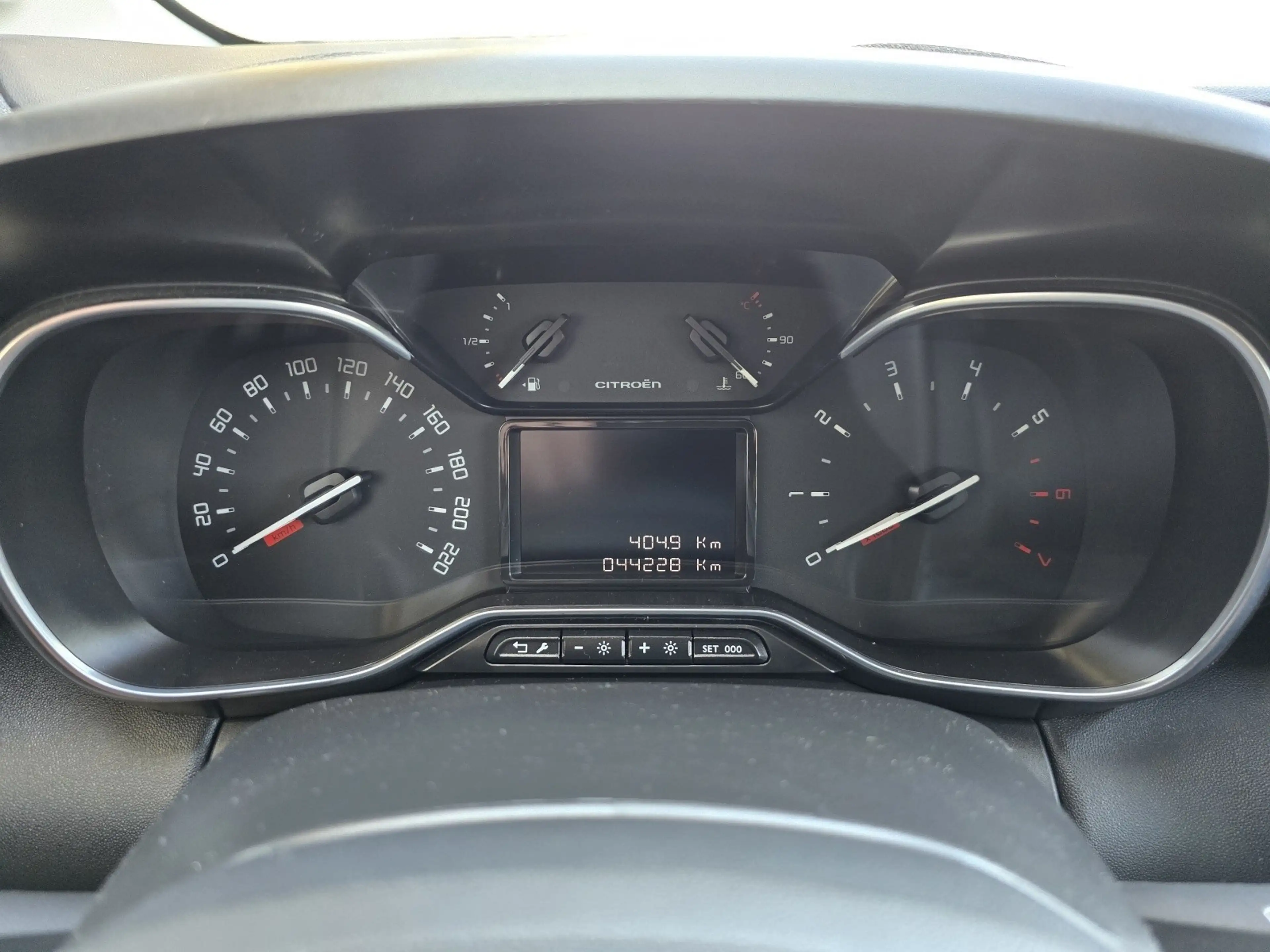 Citroen C3 Aircross 1.2 Shine |Leer|Nav|PDC|Stoelverw. — photo 11
