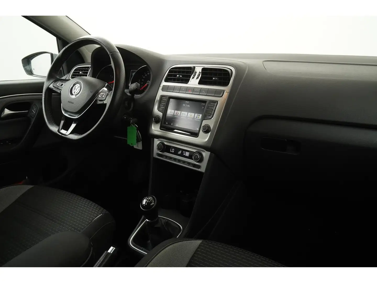 Volkswagen Polo Cross 1.2 TSI | Parkeersensoren | ECC | Cruise | Zondag Grau - 2