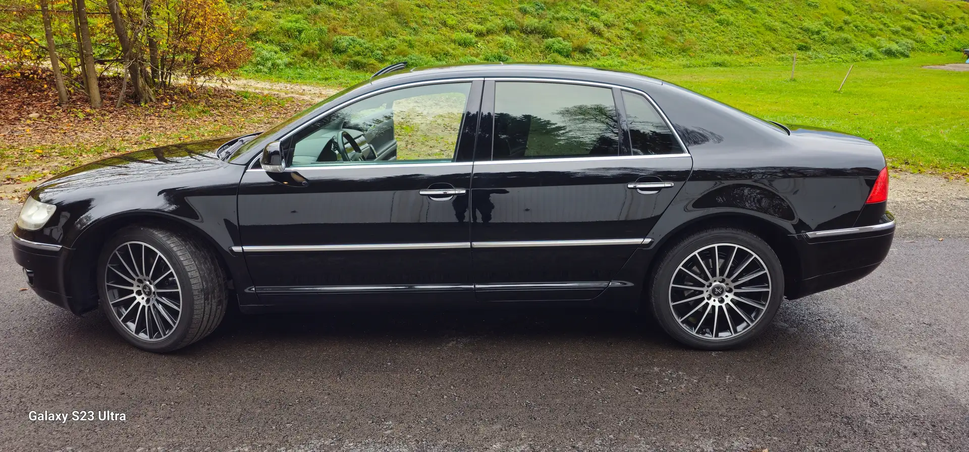 Volkswagen Phaeton Phaeton V6 TDI 4motion Schwarz - 2