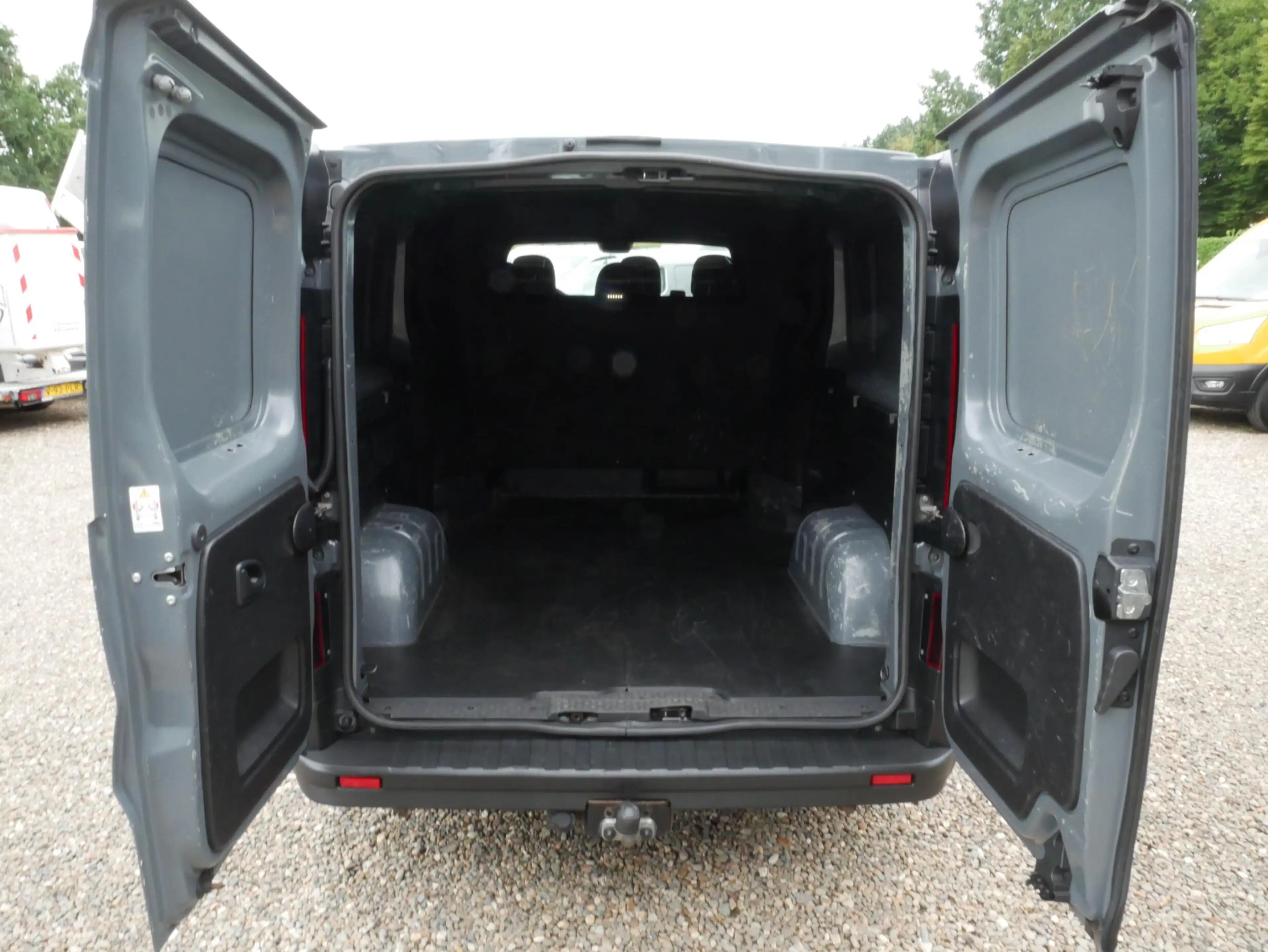 Renault Trafic 2.0 Blue dCi 130PK L2 Dubbel cabine Airco — photo 10