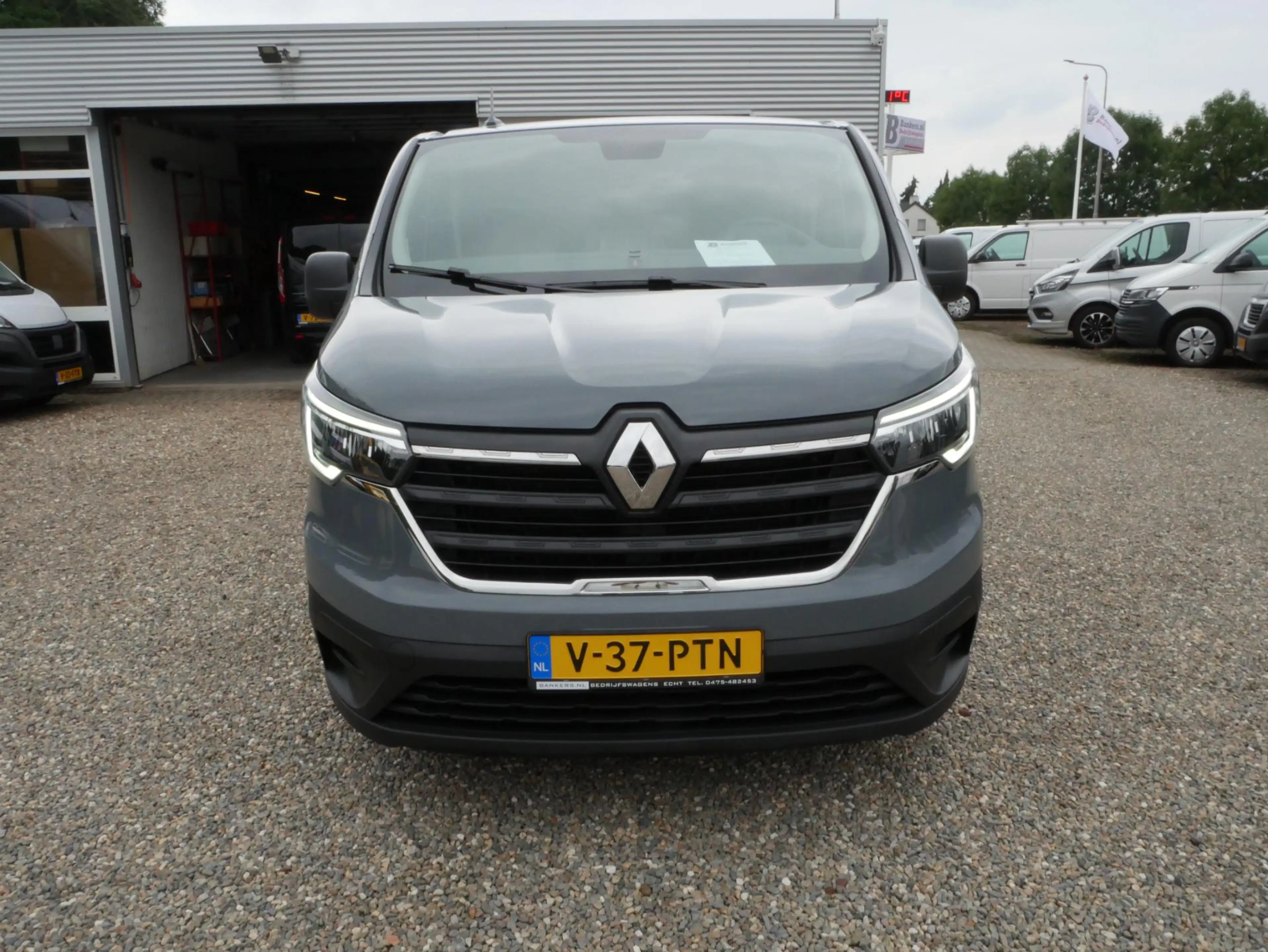 Renault Trafic 2.0 Blue dCi 130PK L2 Dubbel cabine Airco — photo 8
