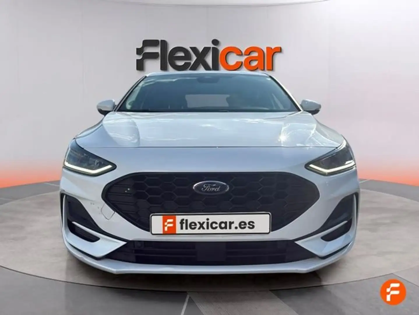 Ford Focus 1.0 Ecob. MHEV 92kW ST-Line Design SIP Blanco - 2