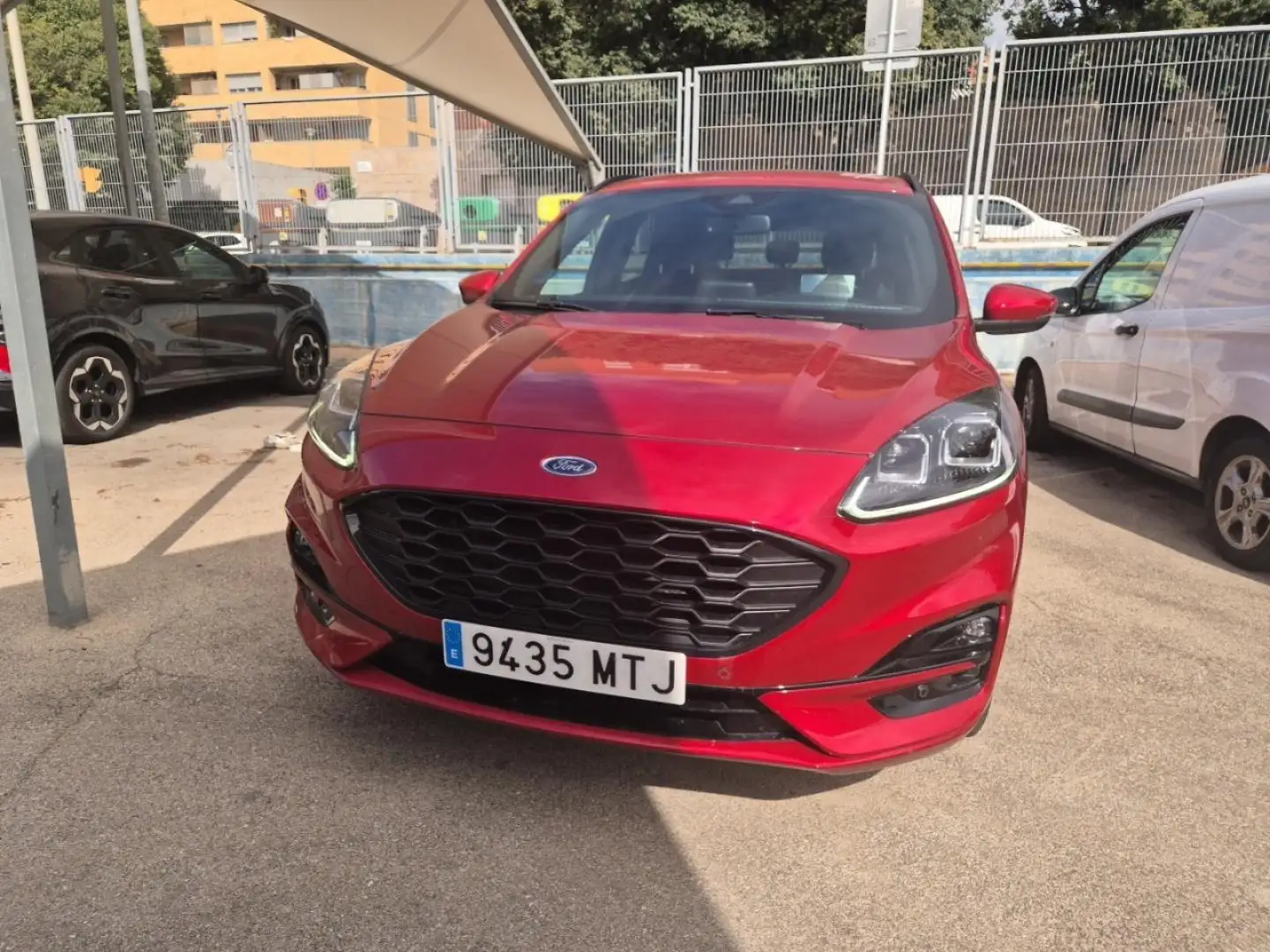 Ford Kuga ST-Line 2.5 Duratec PHEV 165kW Auto 225cv Rojo - 2