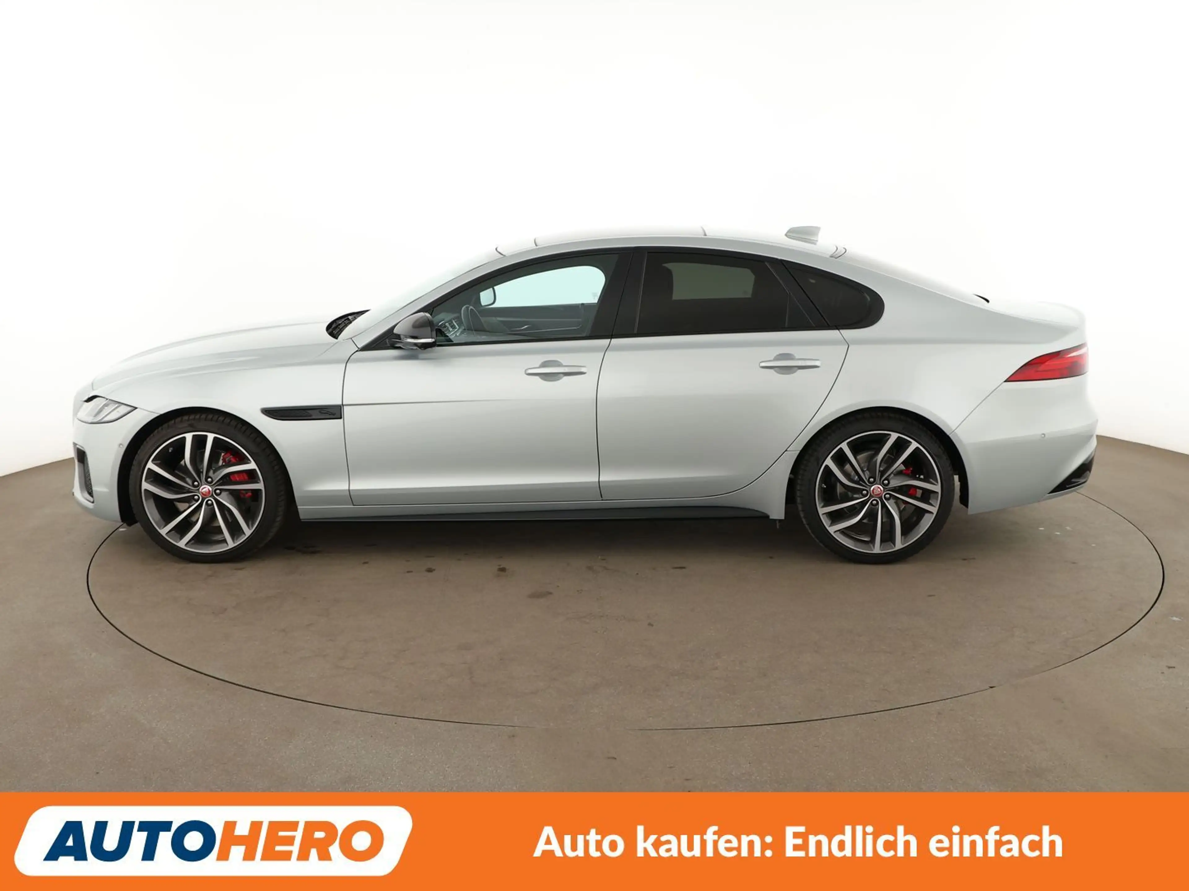 Jaguar XF 30t R-Dynamic Black AWD Aut.*LED*360°*ACC*PDC*AHK* — photo 3