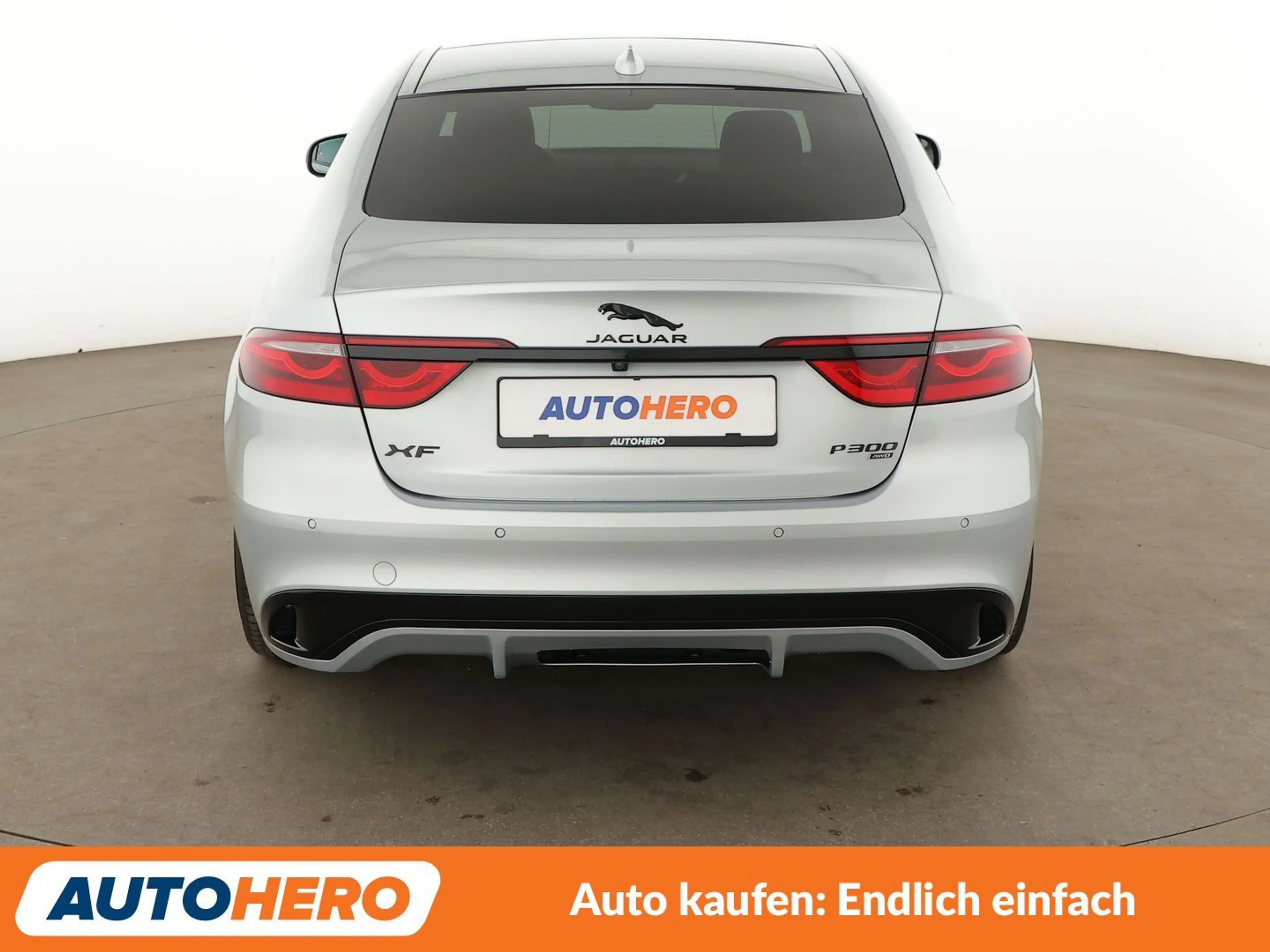 Jaguar XF 30t R-Dynamic Black AWD Aut.*LED*360°*ACC*PDC*AHK* — photo 5