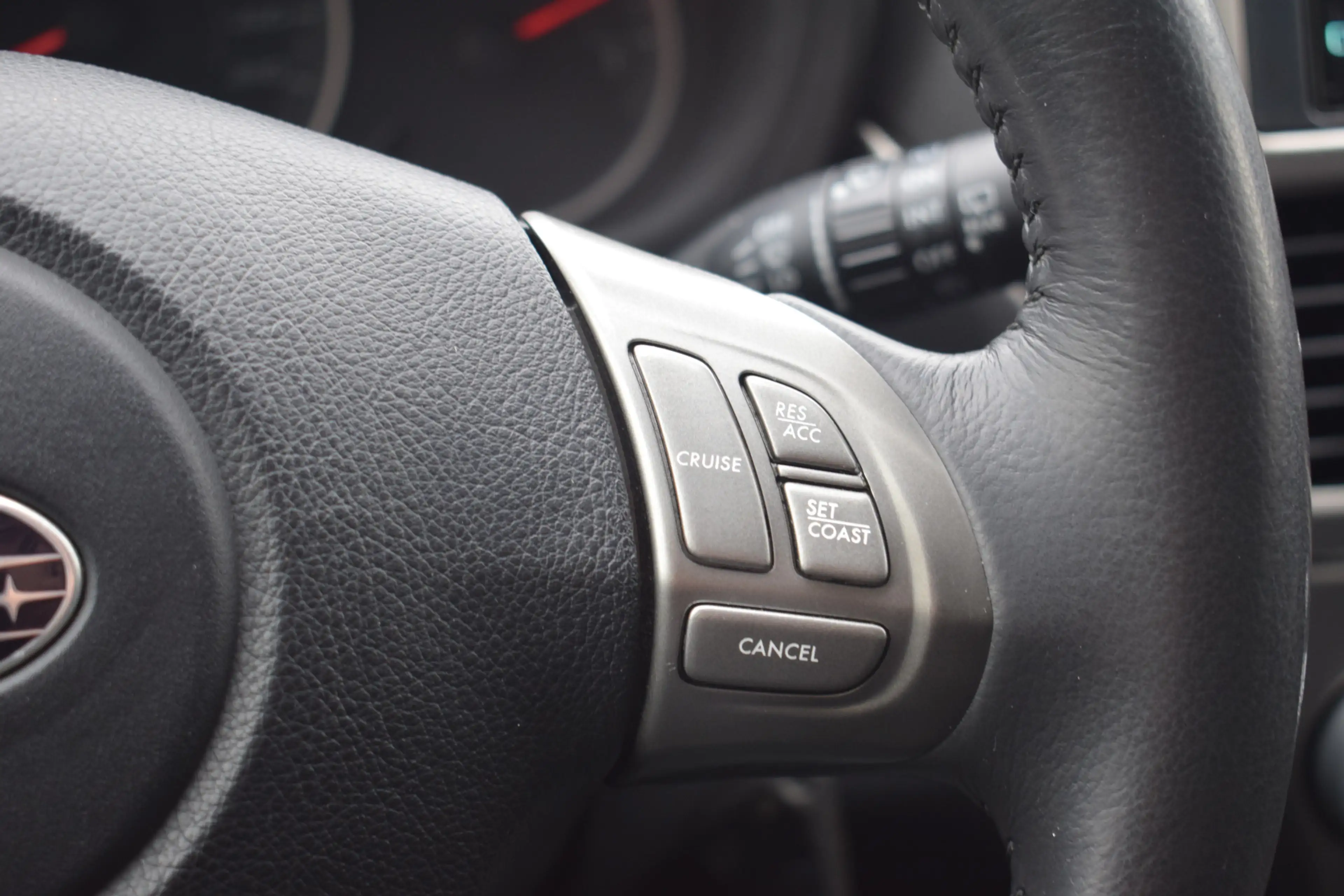 Subaru Impreza 1.5R Luxury AWD NAP Apple Carplay Climate Cruise — photo 22