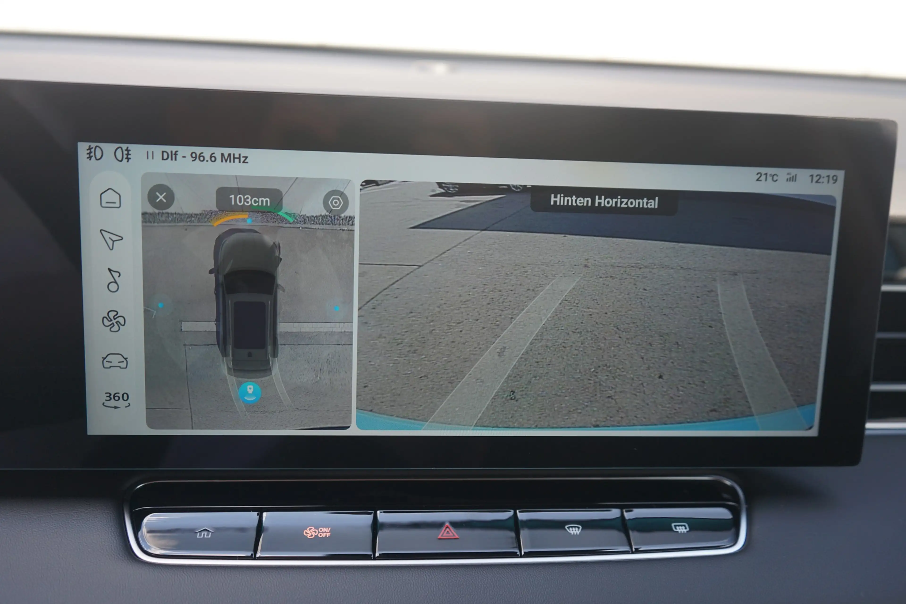 MG HS 1.5 T-GDI Luxury Aut. LED ACC Navi 360° — photo 11