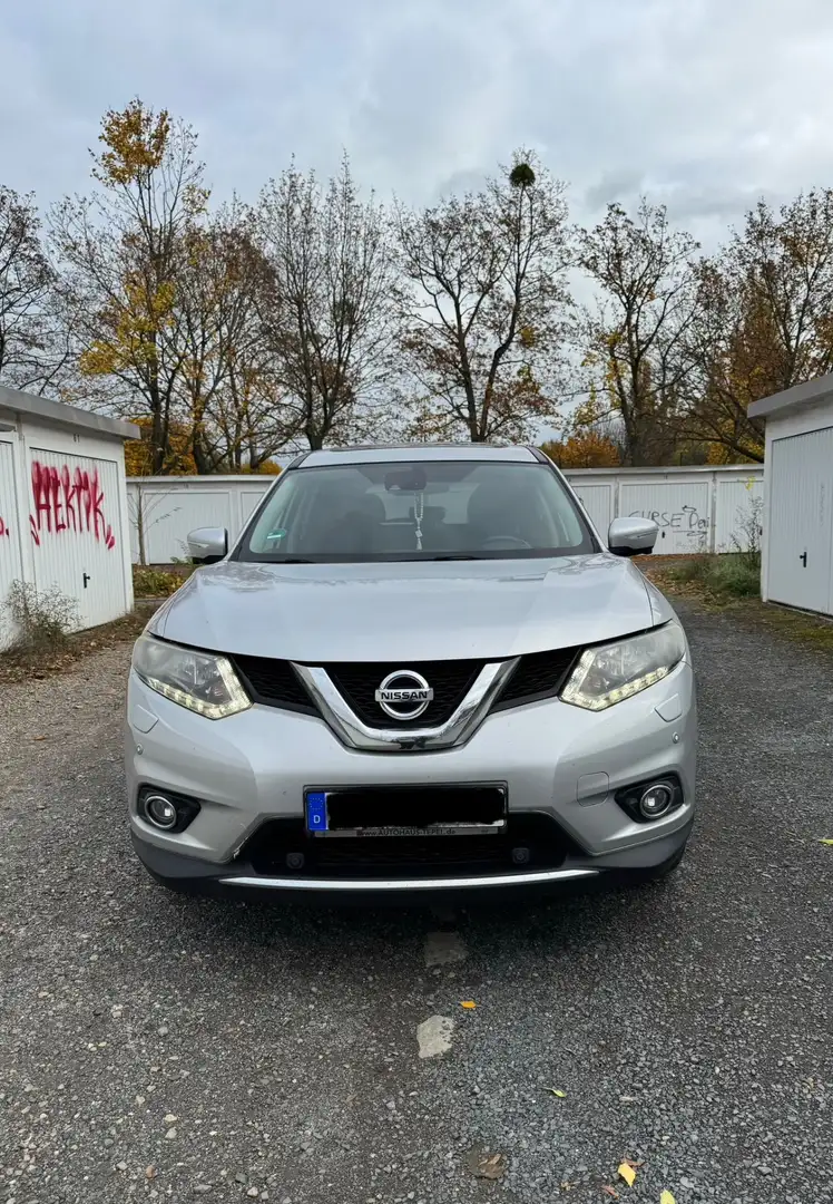Nissan X-Trail 1.6 dCi Xtronic Tekna - 2