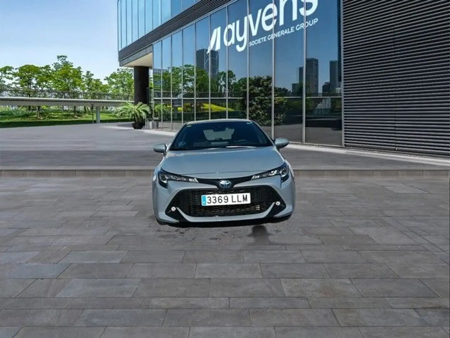 Toyota Corolla 125H Active Tech Gris - 2