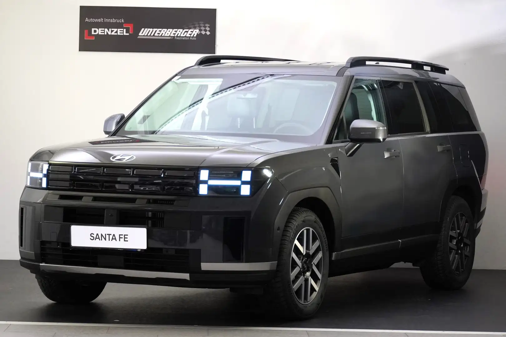 Hyundai SANTA FE (MX5) Prestige Line 1.6 T-GDI PHEV 4WD s5 Grau - 1