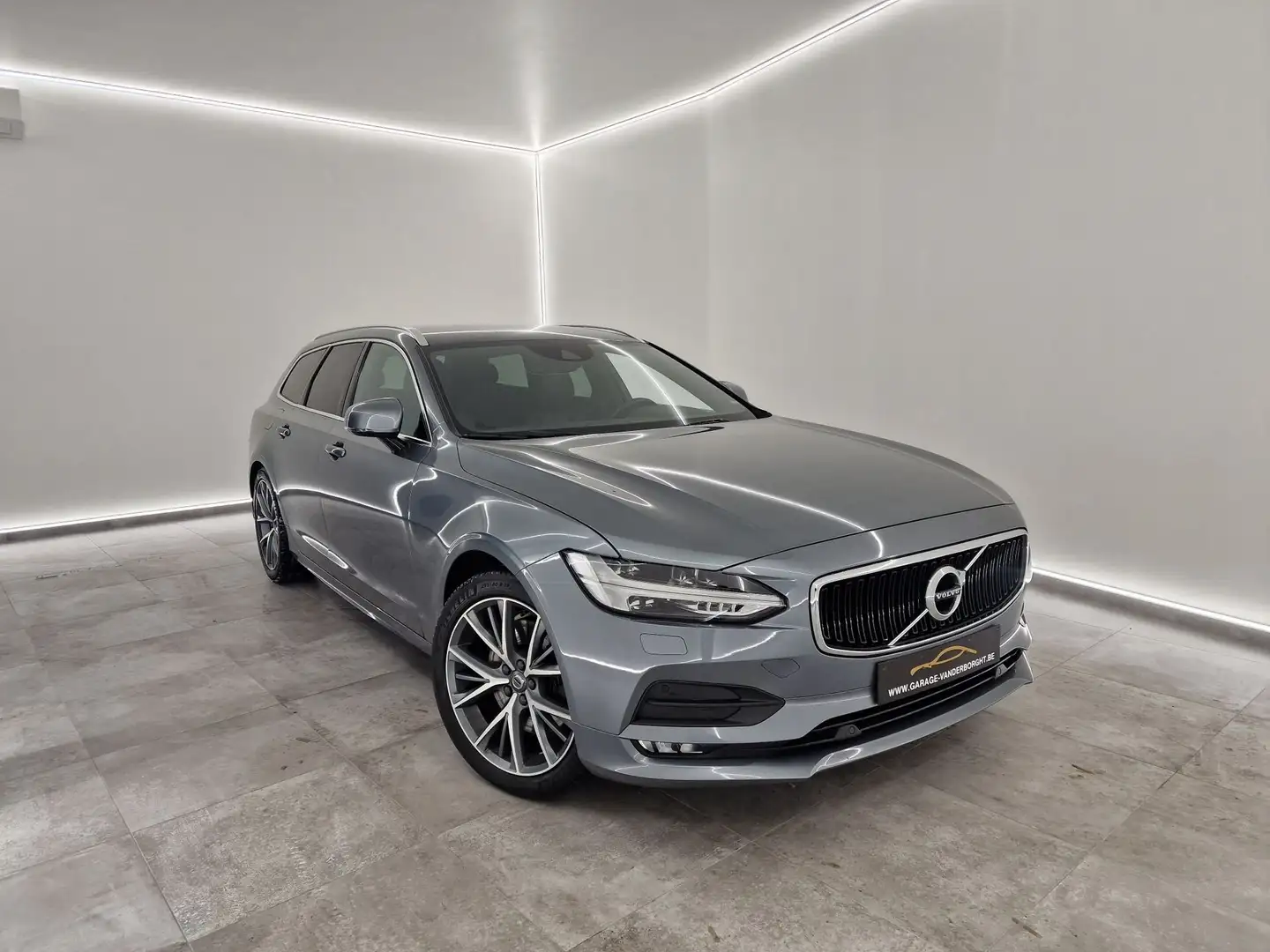 Volvo V90 BENZINE AUTOMAAT 67000KM Gris - 1