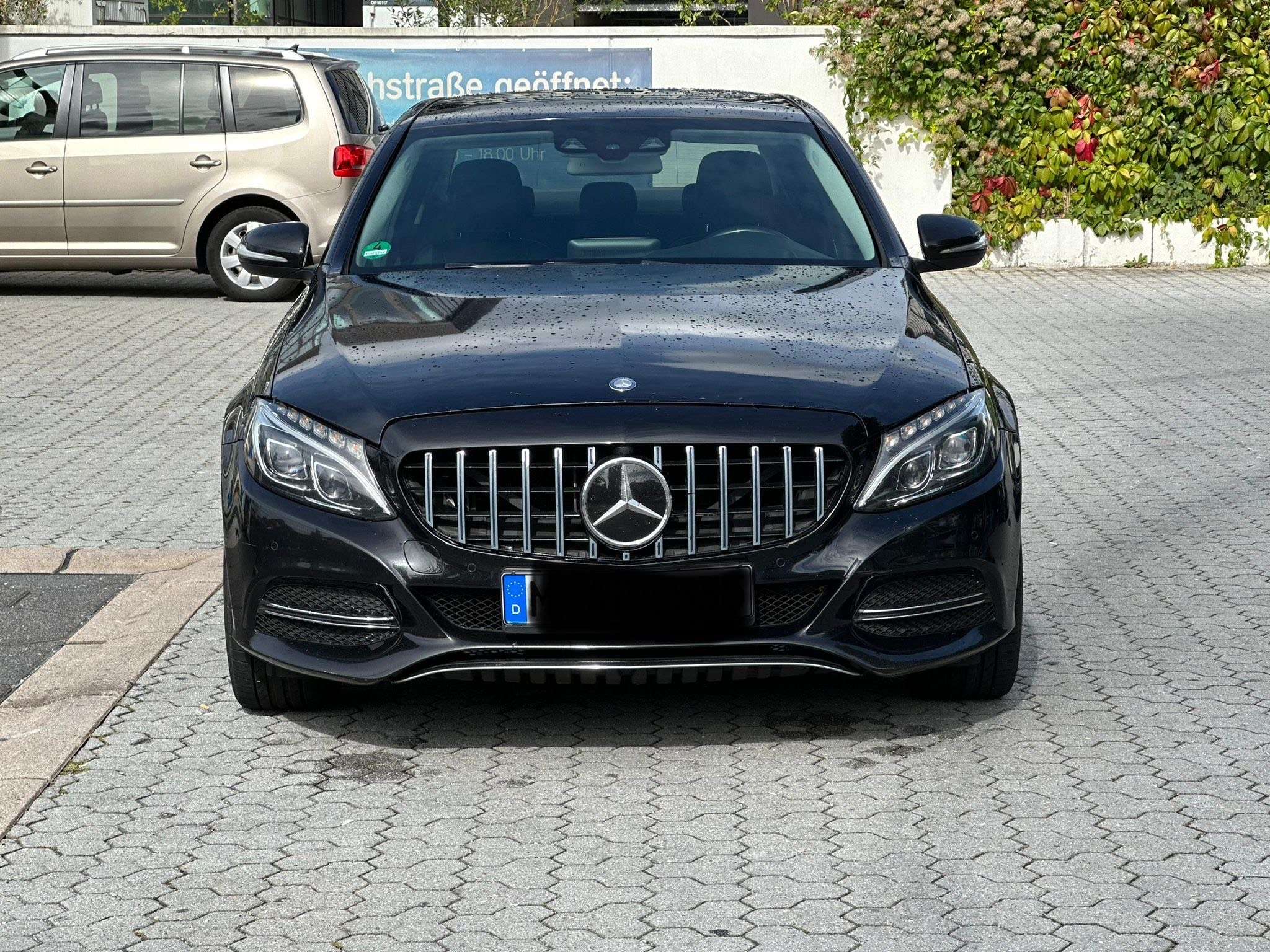 Second hand Mercedes Benz C-Class 