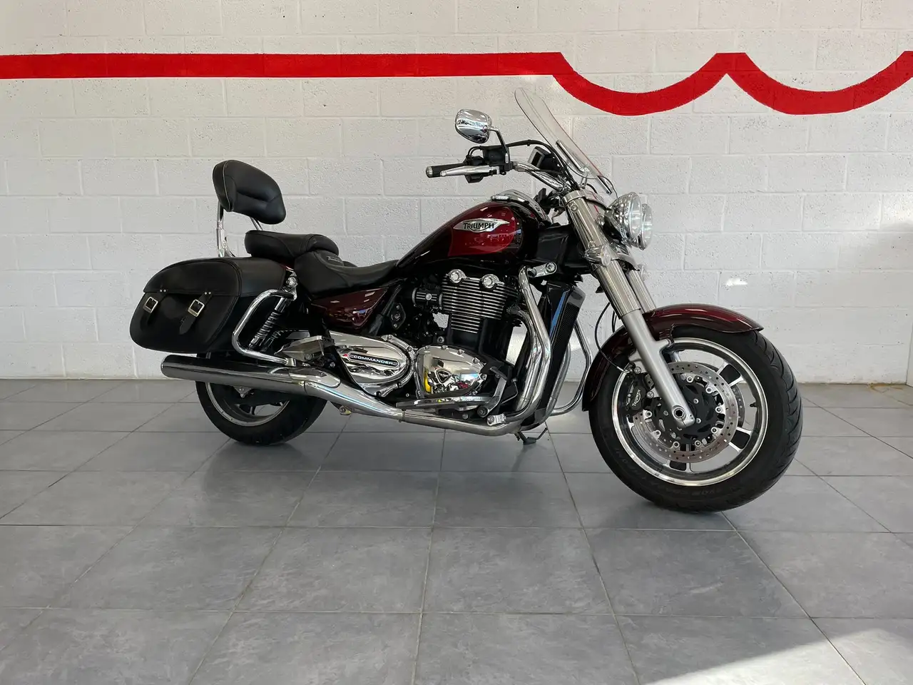 Triumph Thunderbird Commander