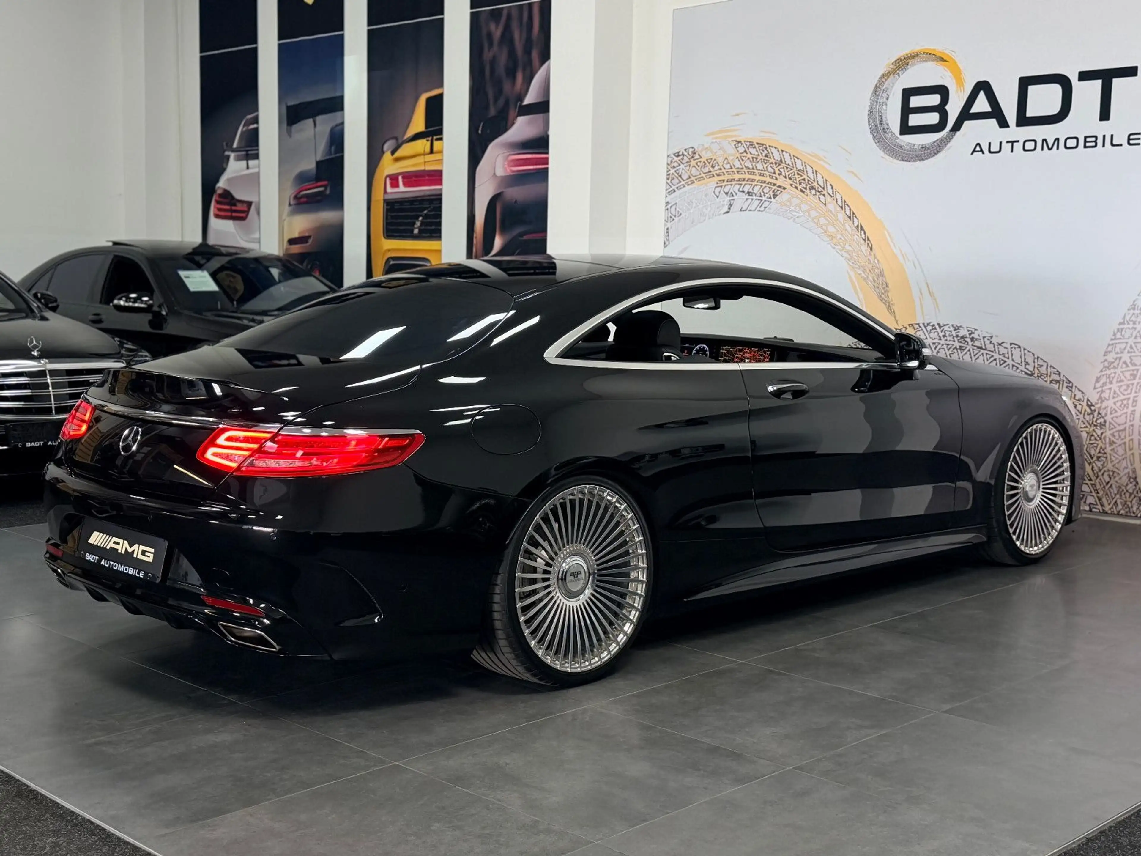 Mercedes-Benz S 500 S Coupe 4Matic*SWAROVSKI*22" PP EXCLUSIVE* — photo 14