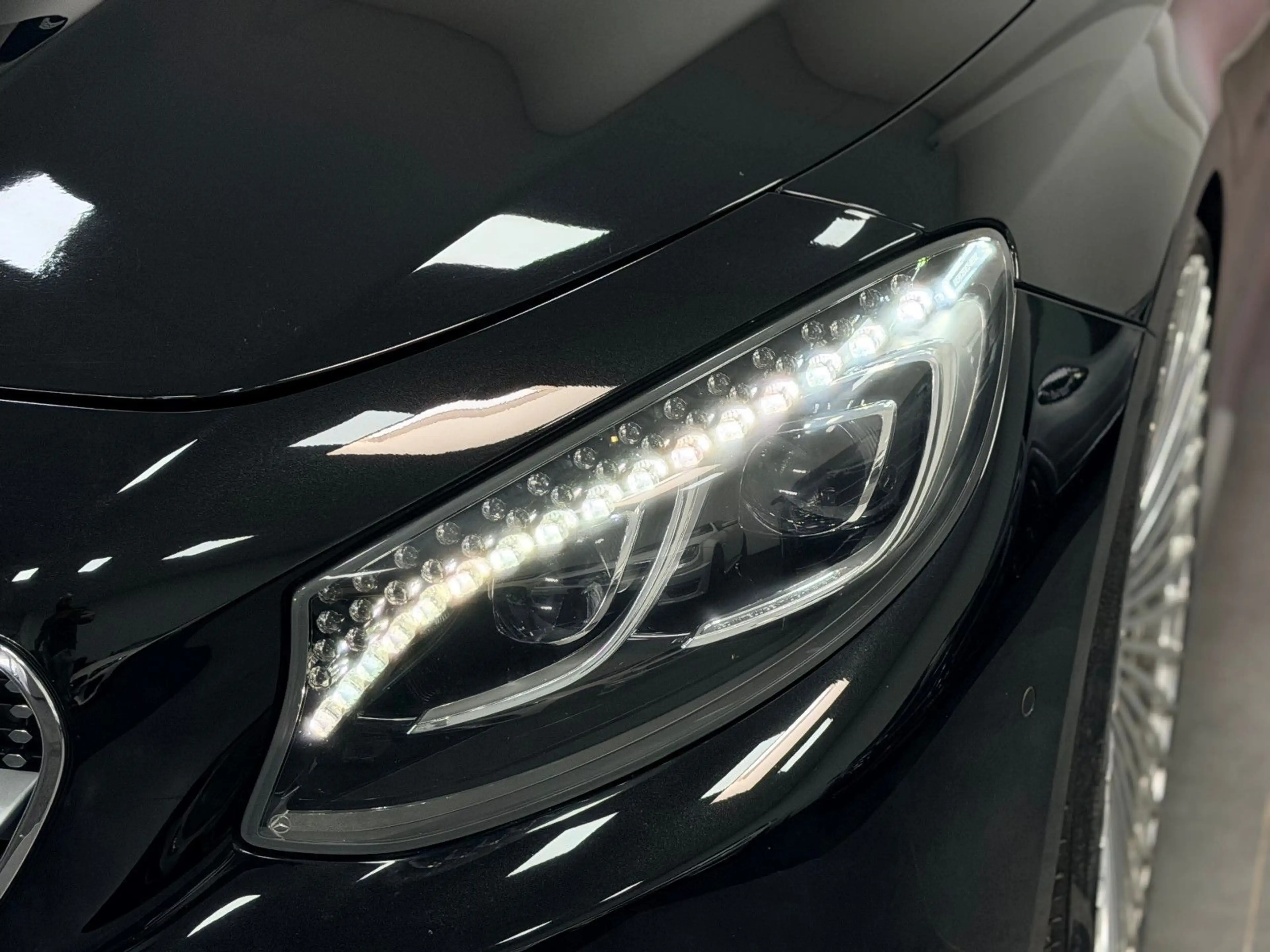 Mercedes-Benz S 500 S Coupe 4Matic*SWAROVSKI*22" PP EXCLUSIVE* — photo 10