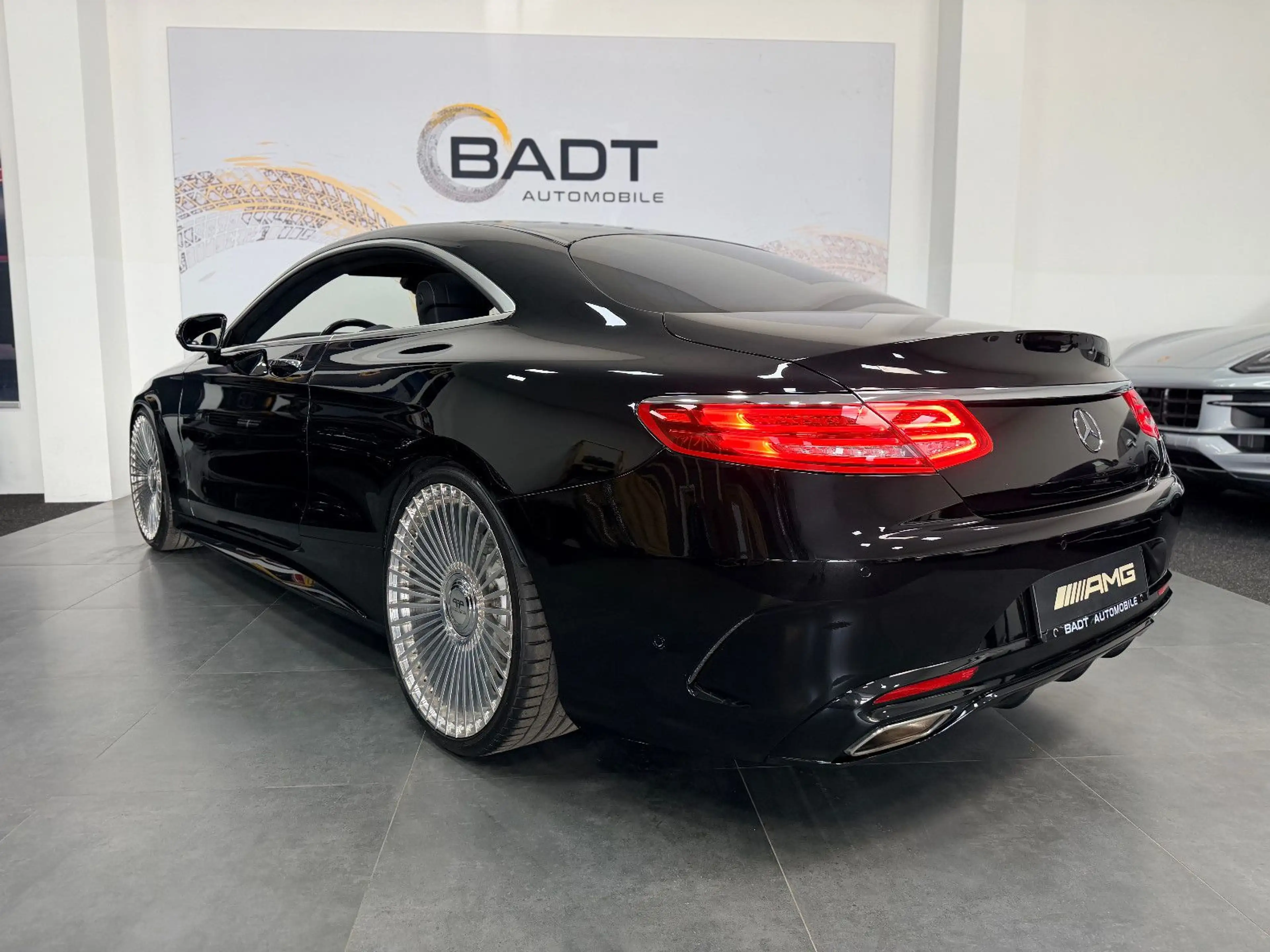 Mercedes-Benz S 500 S Coupe 4Matic*SWAROVSKI*22" PP EXCLUSIVE* — photo 12