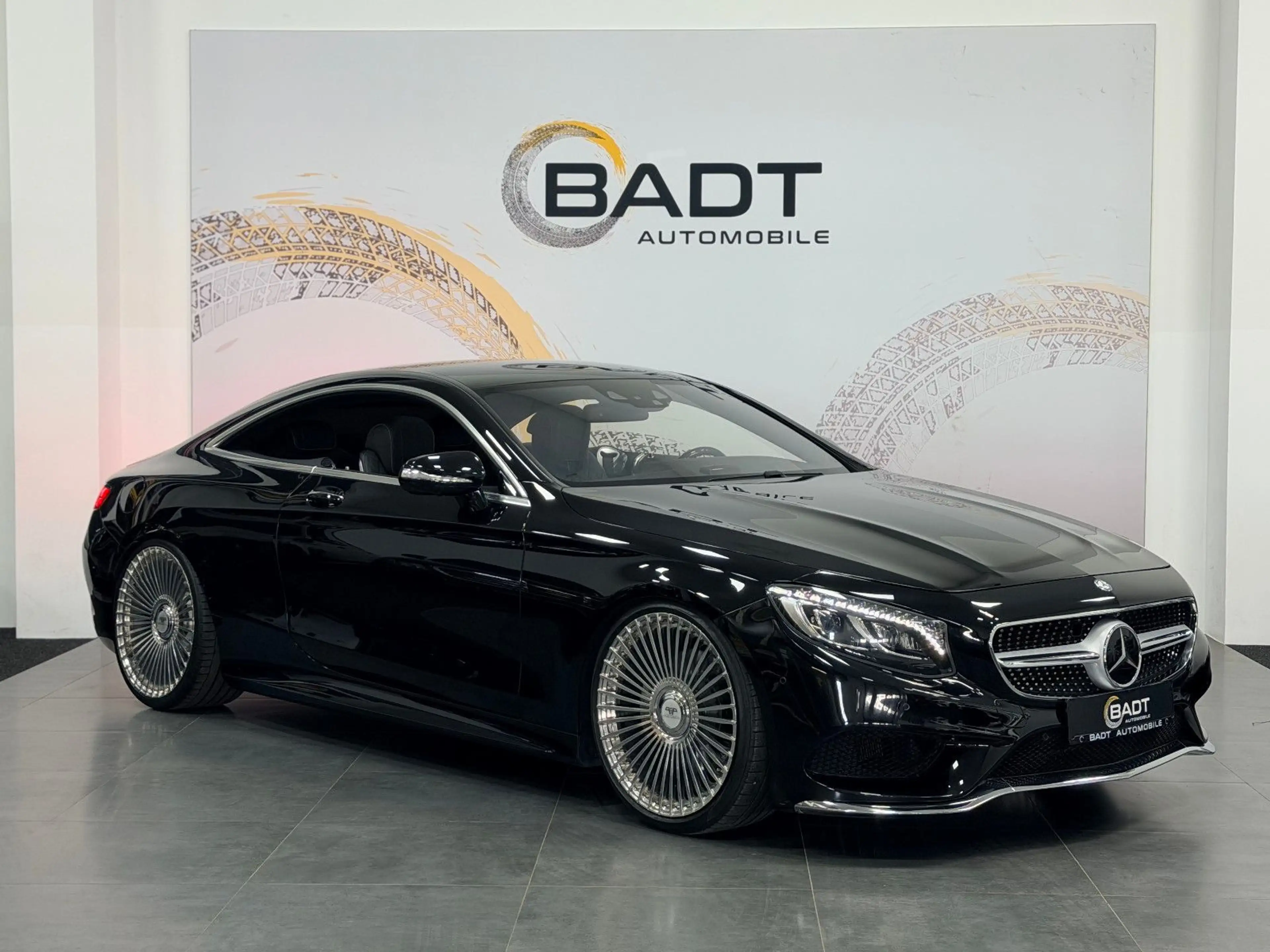 Mercedes-Benz S 500 S Coupe 4Matic*SWAROVSKI*22" PP EXCLUSIVE* — photo 4