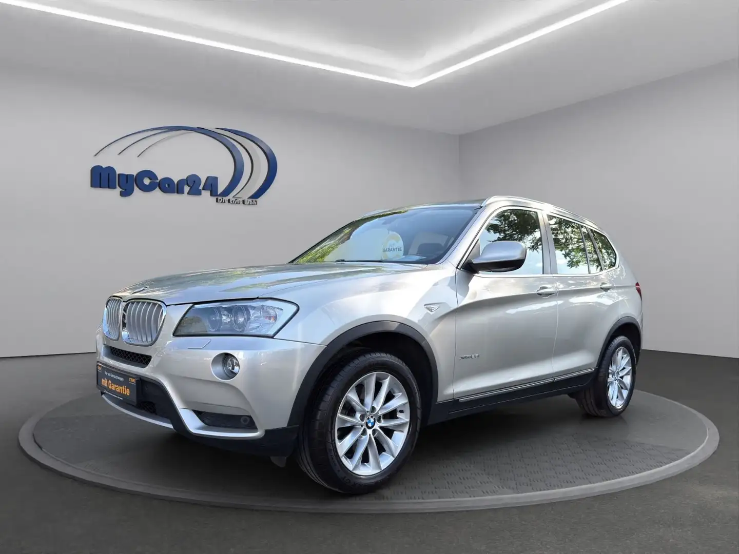 BMW X3 28i xDriveI Autom.I x-LineI TÜV NeuI Garantie Zilver - 1
