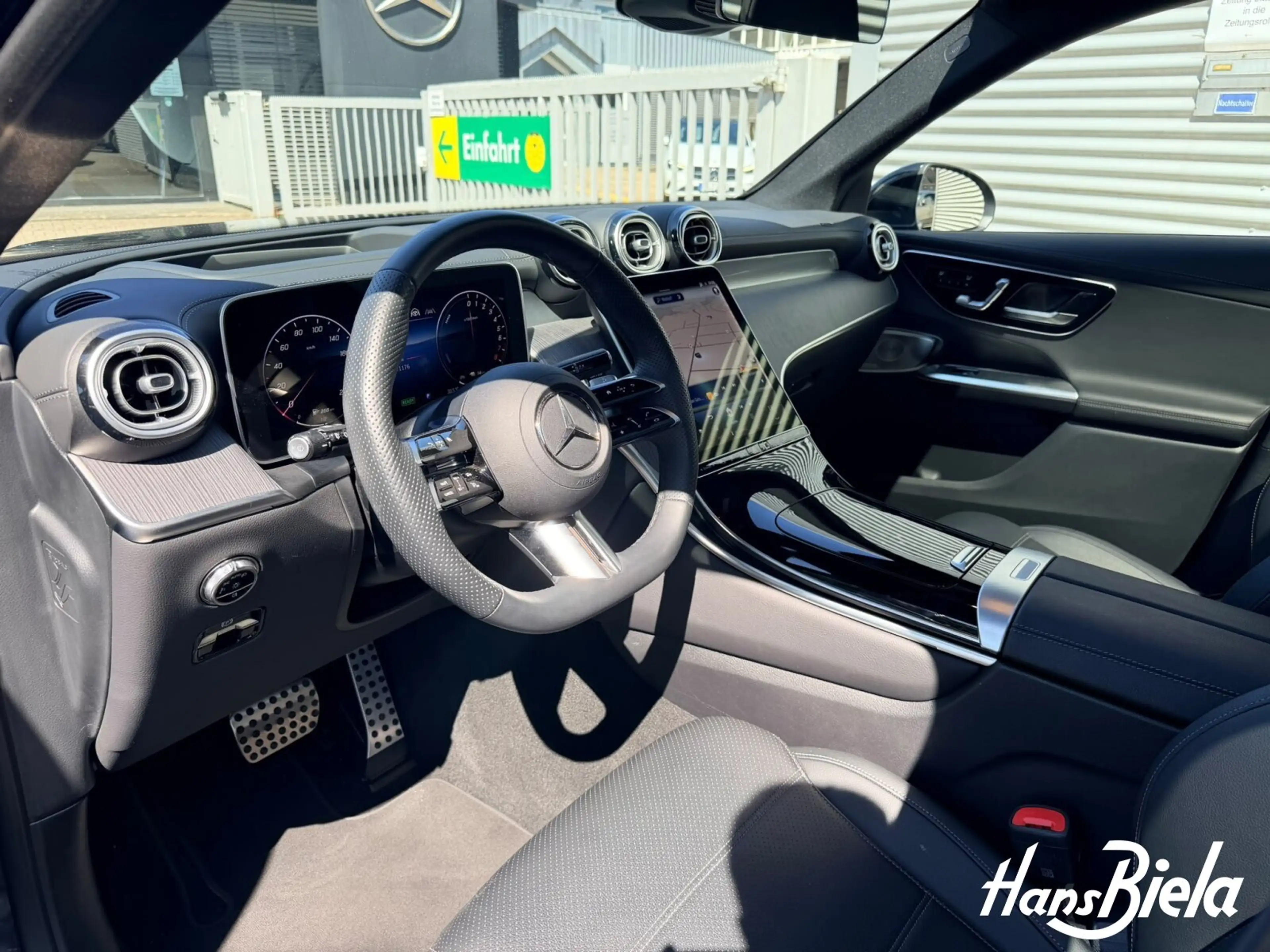 Mercedes-Benz GLC 400 GLC 400 e 4M AMG Prem/20"/Pano/Bur/Mass/DigLi PSD — photo 7