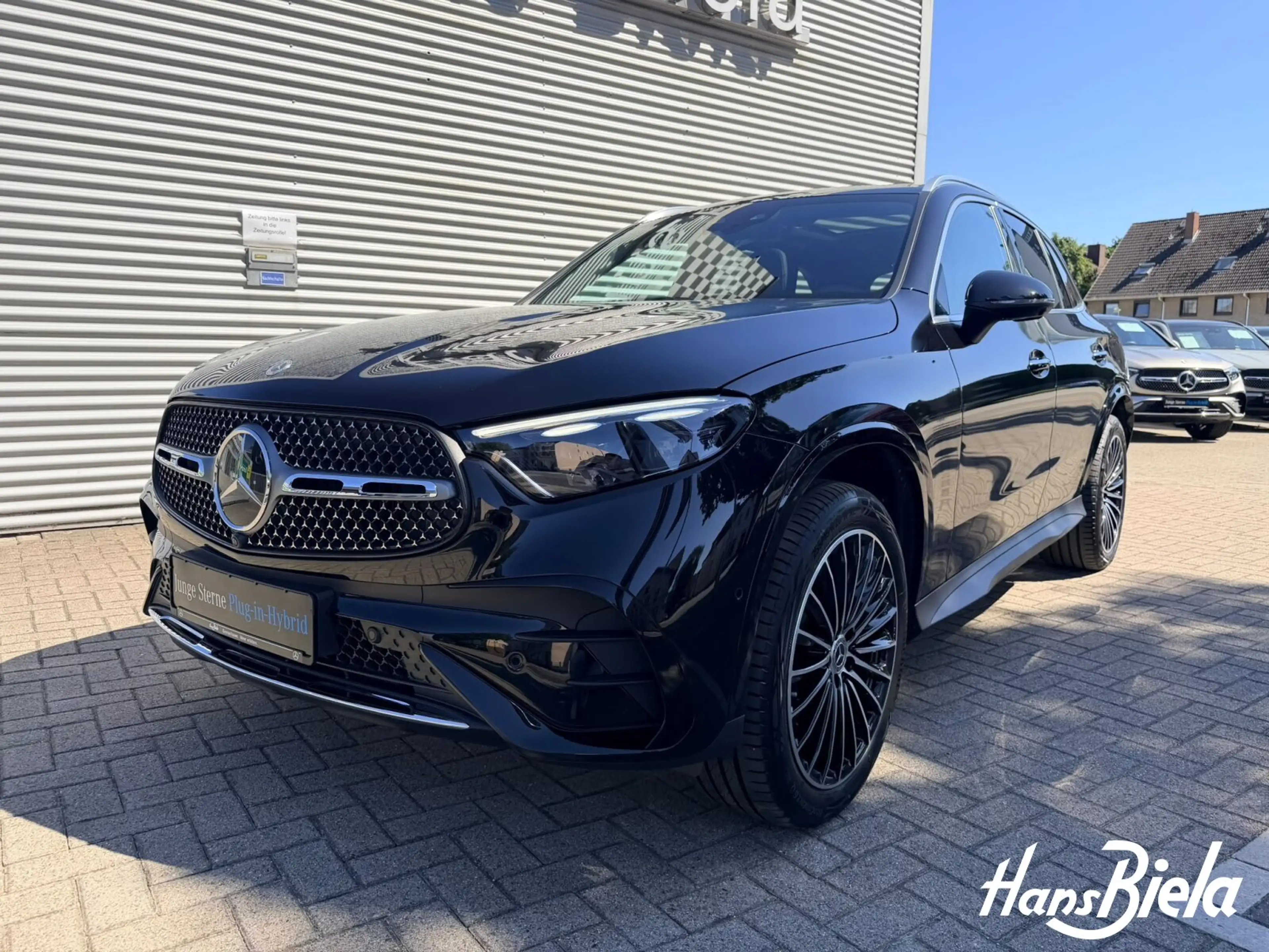 Mercedes-Benz GLC 400 GLC 400 e 4M AMG Prem/20"/Pano/Bur/Mass/DigLi PSD — photo 2