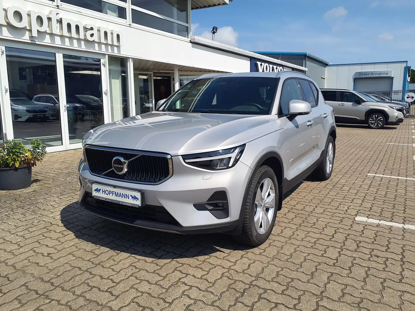 Volvo XC40 B4 Benzin Core Aut. AHK / ACC / BLIS Argent - 1