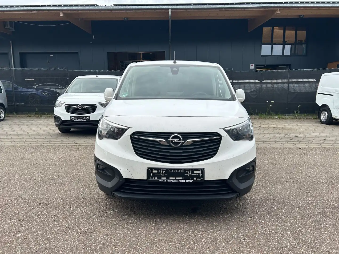 Opel Combo E Cargo Edition XL L2/Klimaautomatik/Navi Wit - 2