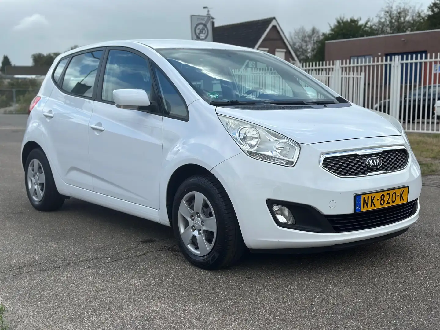 Kia Venga 1.4 CVVT X-ecutive NETTE AUTO VERMOGENVERLIES!!!! Blanc - 2