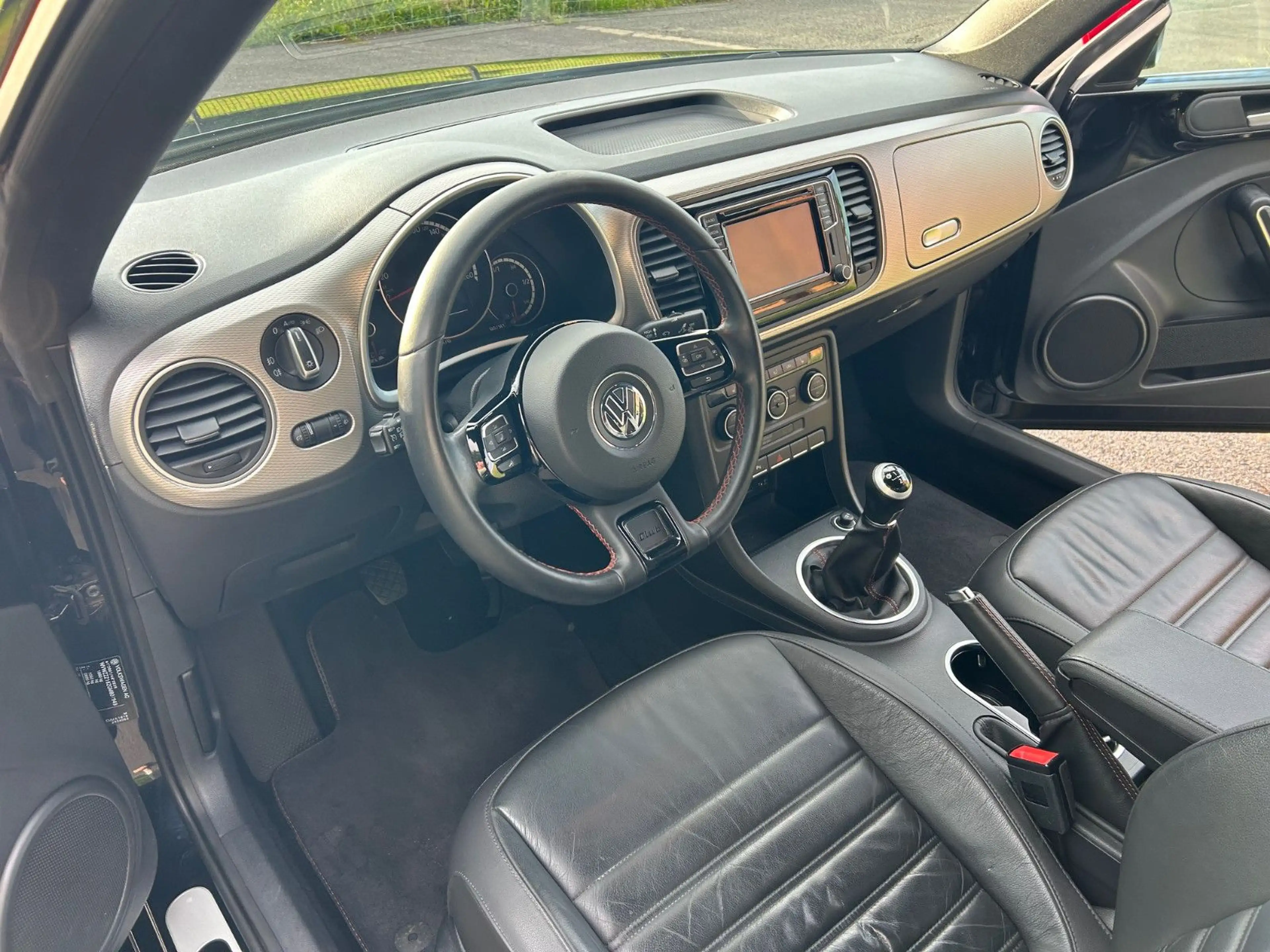 Volkswagen Beetle Cabriolet Club BMT Leder !!  1 Hand Navi — photo 11