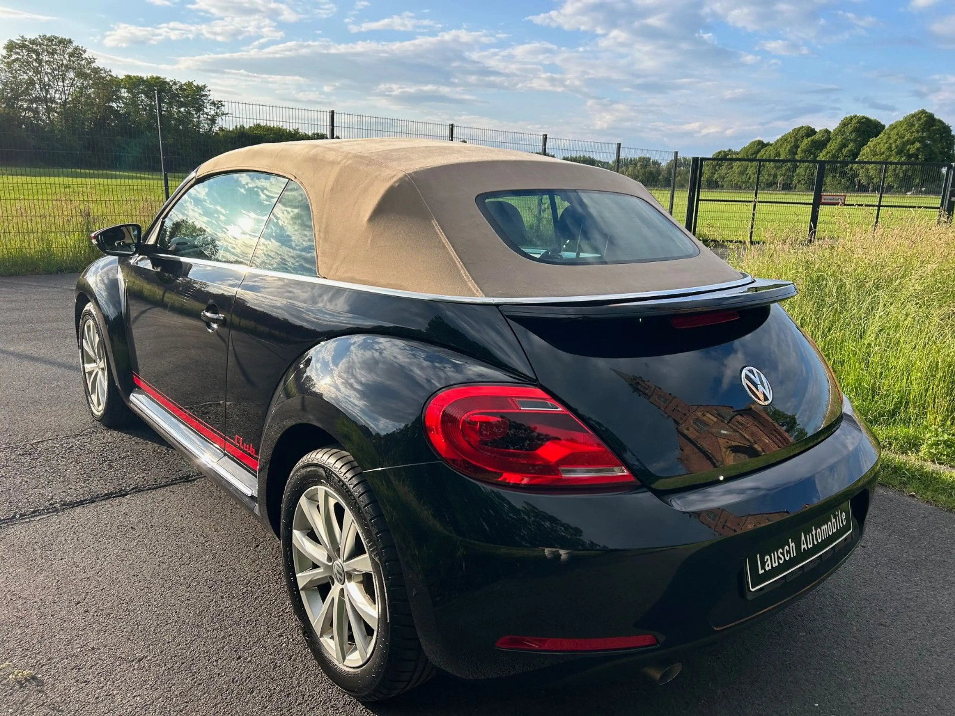 Volkswagen Beetle Cabriolet Club BMT Leder !!  1 Hand Navi — photo 6