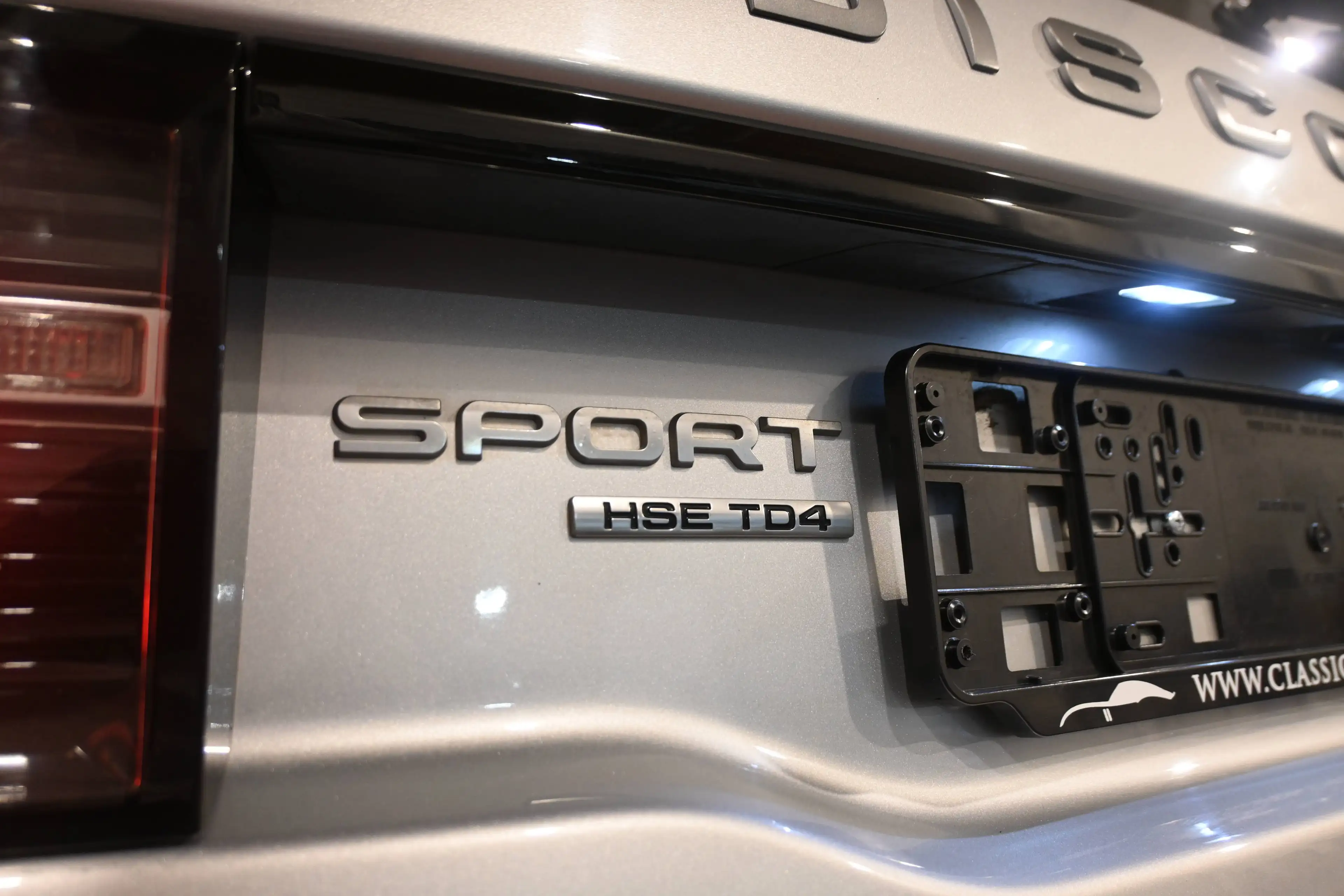 Land Rover Discovery Sport Discovery Sport 2.0 TD4 HSE / CAMERA / CUIR / GPS NAVIGATION / XENON / PDC !! — photo 10