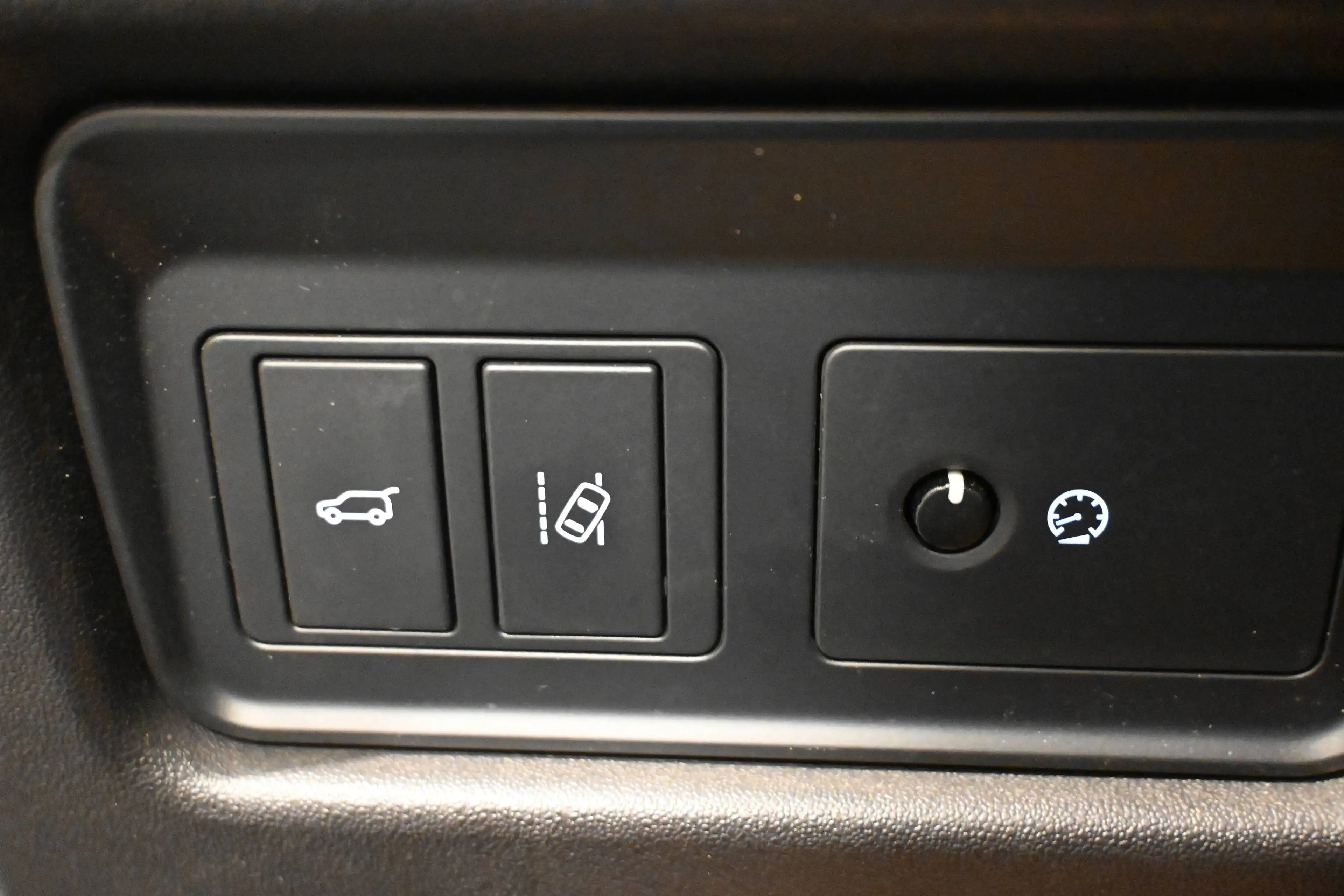 Land Rover Discovery Sport Discovery Sport 2.0 TD4 HSE / CAMERA / CUIR / GPS NAVIGATION / XENON / PDC !! — photo 11