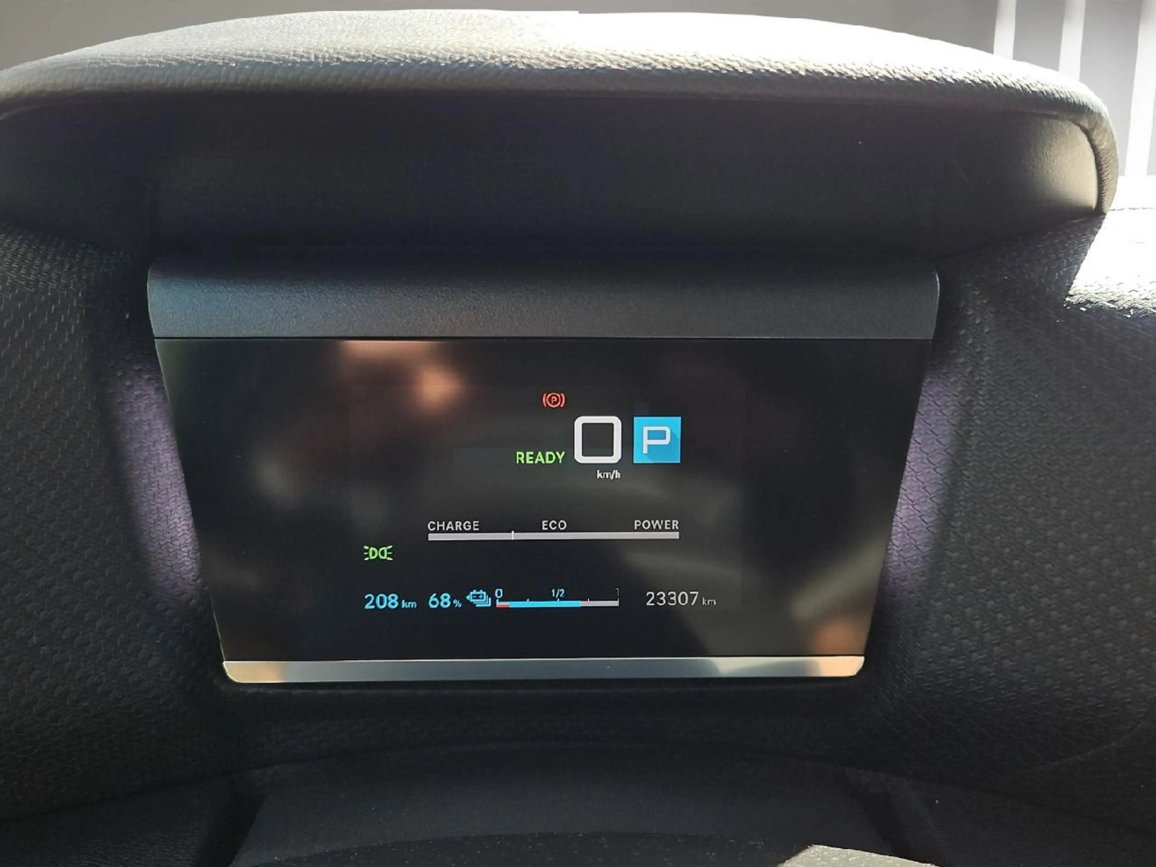 Citroen E-C4 Electric ë- C-Series — photo 11