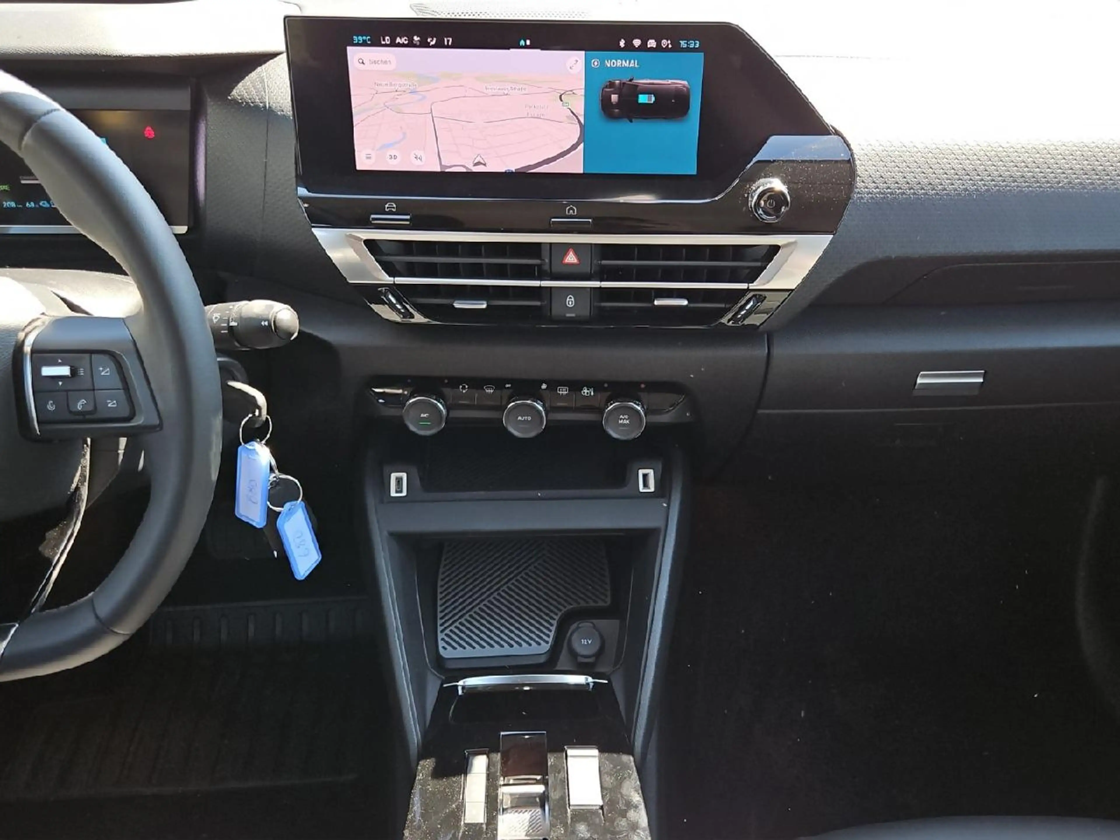 Citroen E-C4 Electric ë- C-Series — photo 15