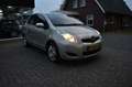 Toyota Yaris 1.3 VVTi Dynamic AIRCO ELEK RAMEN Geel - thumbnail 8