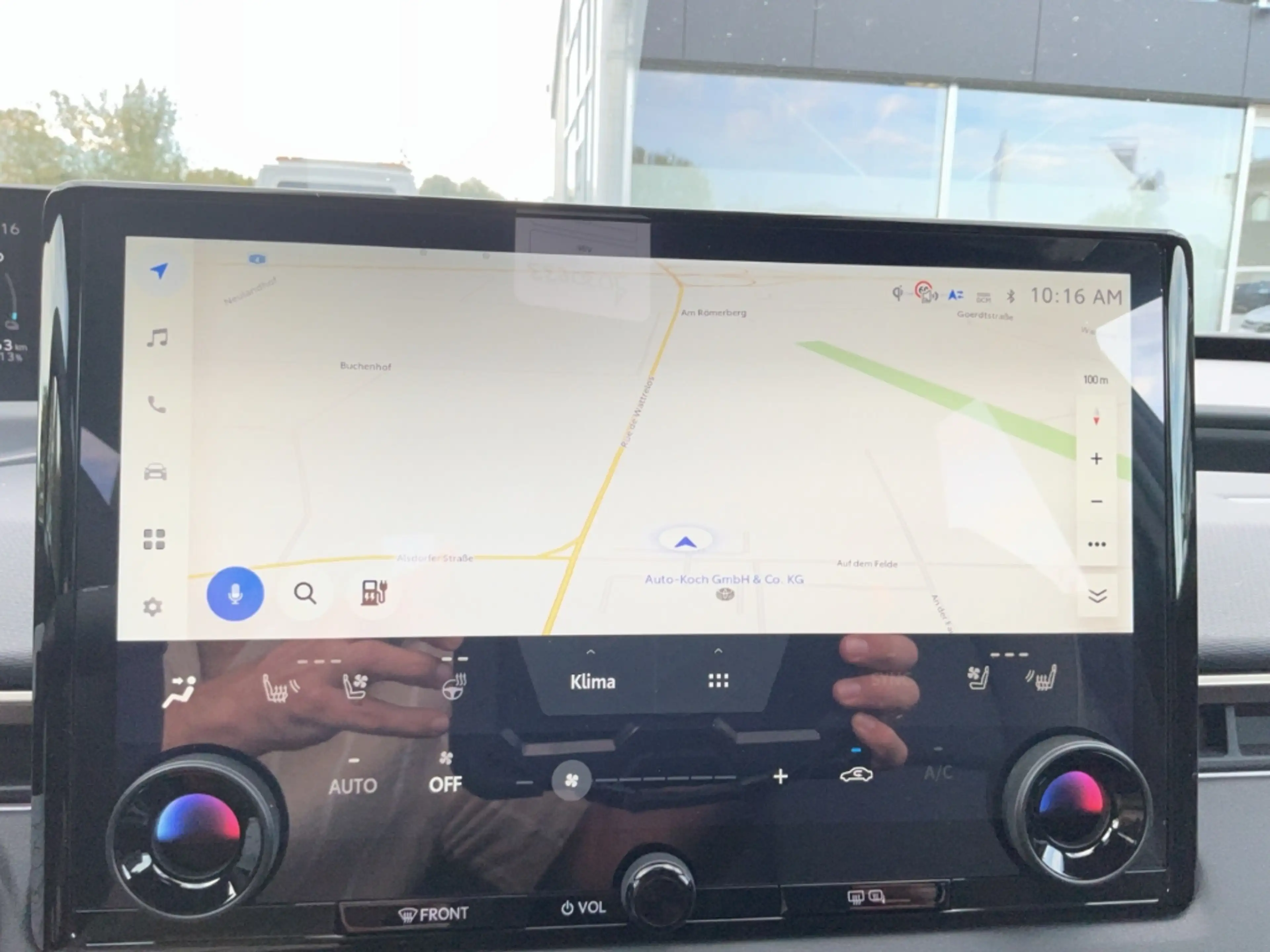 Toyota bZ4X AWD Lounge Navi Memory Sitze 360 Kamera Klimasitze — photo 14