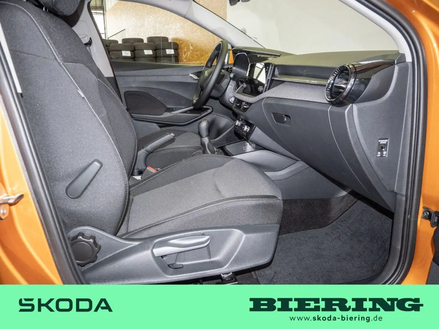 Skoda Fabia 1.0 TSI Tour KLIMA PDC SHZ KAMERA LED Orange - 2