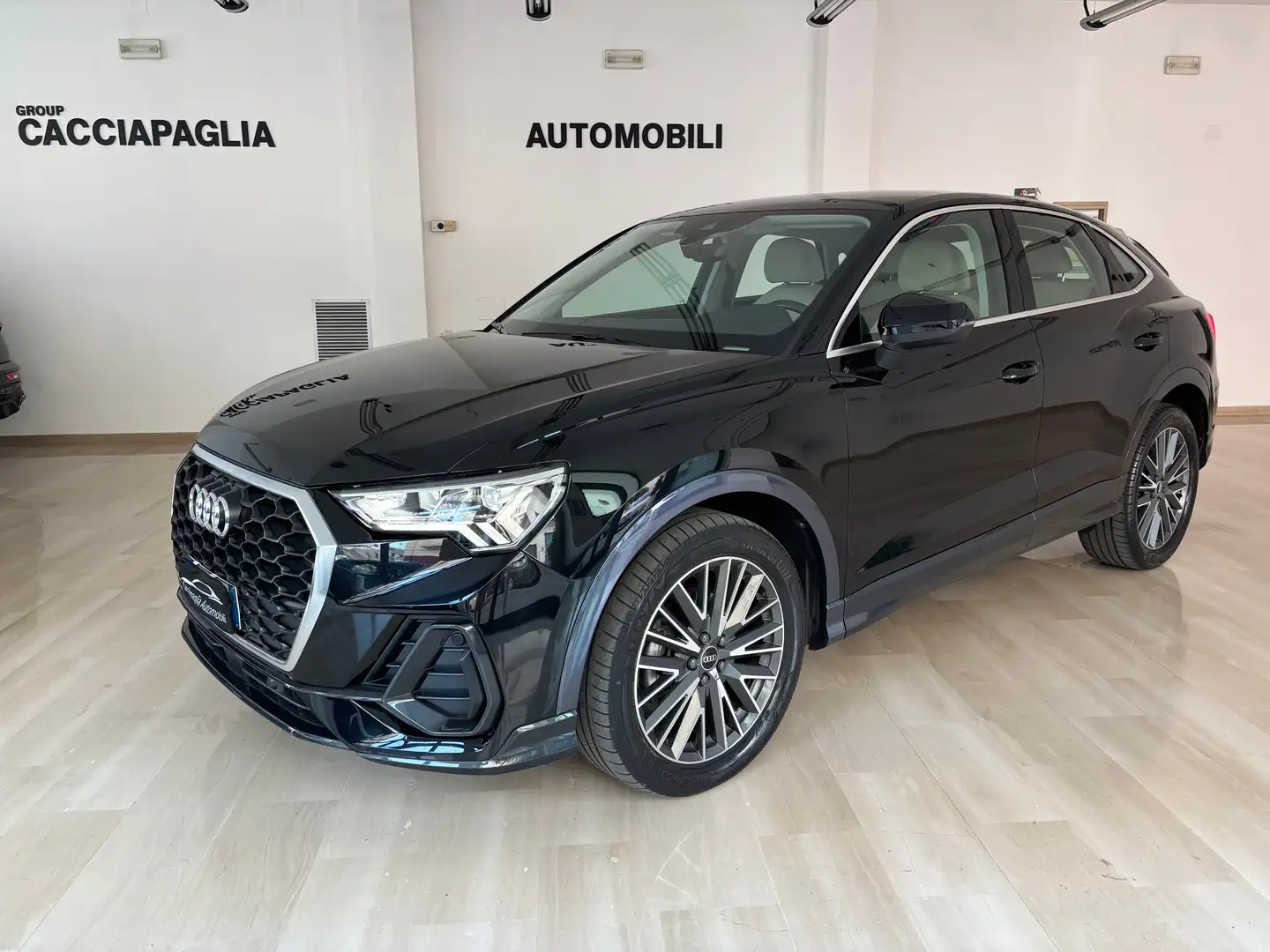 Audi Q3 Sportback 35 2.0 tdi Business Plus s-tronic Nero - 1