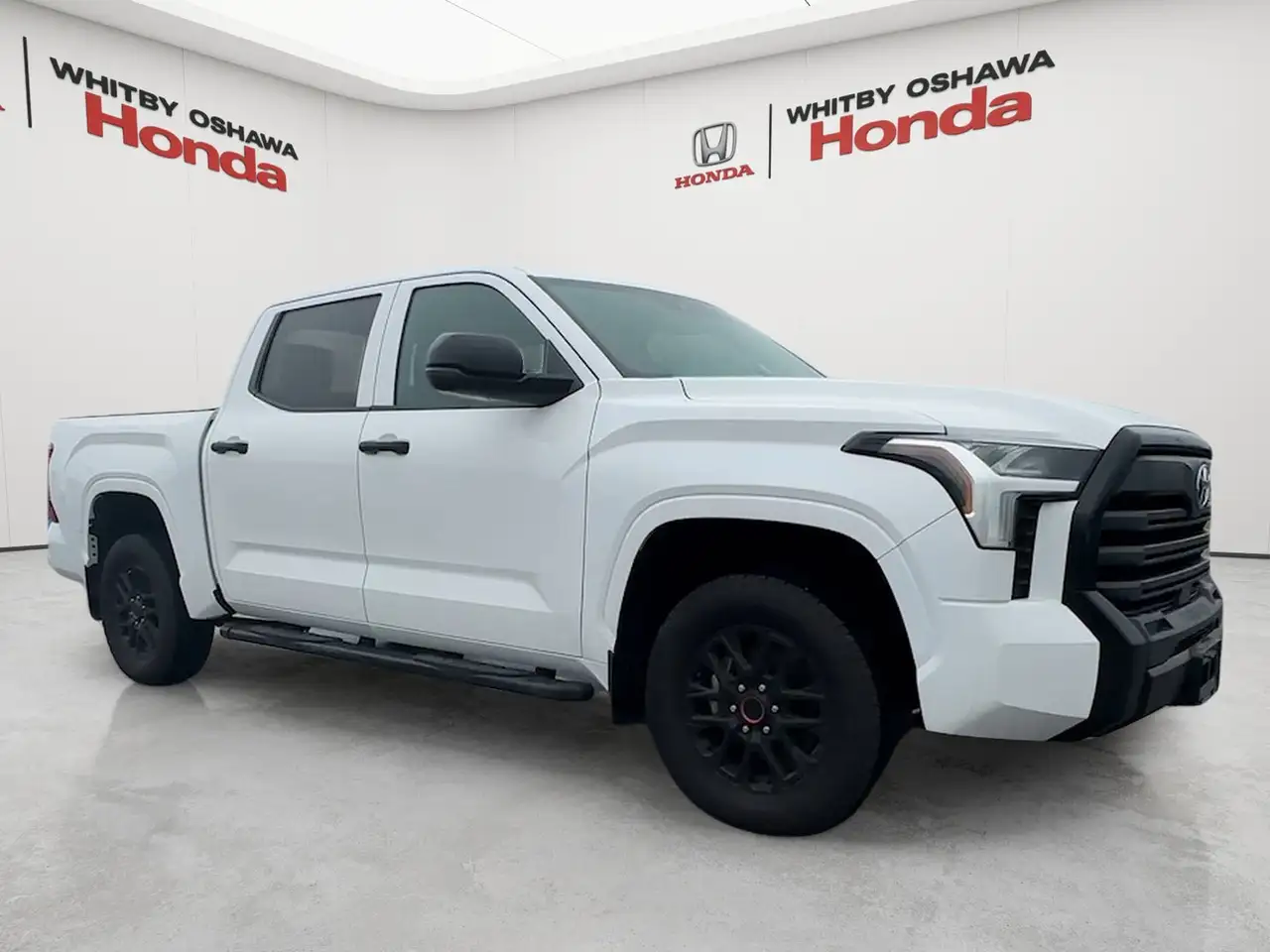 Toyota Tundra снимка Toyota Tundra