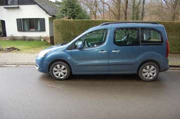 Berlingo 1.6 e-HDi Millenium AIRCO 2 PTS LATERALES