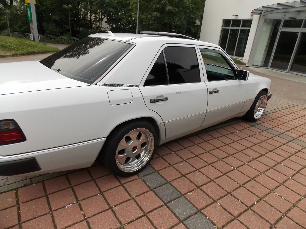 Mercedes-Benz E 300 300 D Mopf1. 5gang . H-Zulassung. Tüv Neu, foto 4