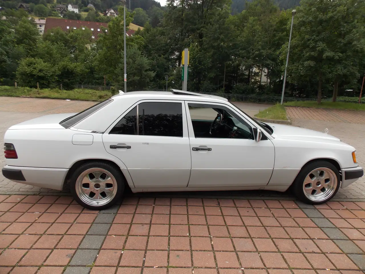 Mercedes-Benz E 300 300 D Mopf1. 5gang . H-Zulassung. Tüv Neu, foto 5