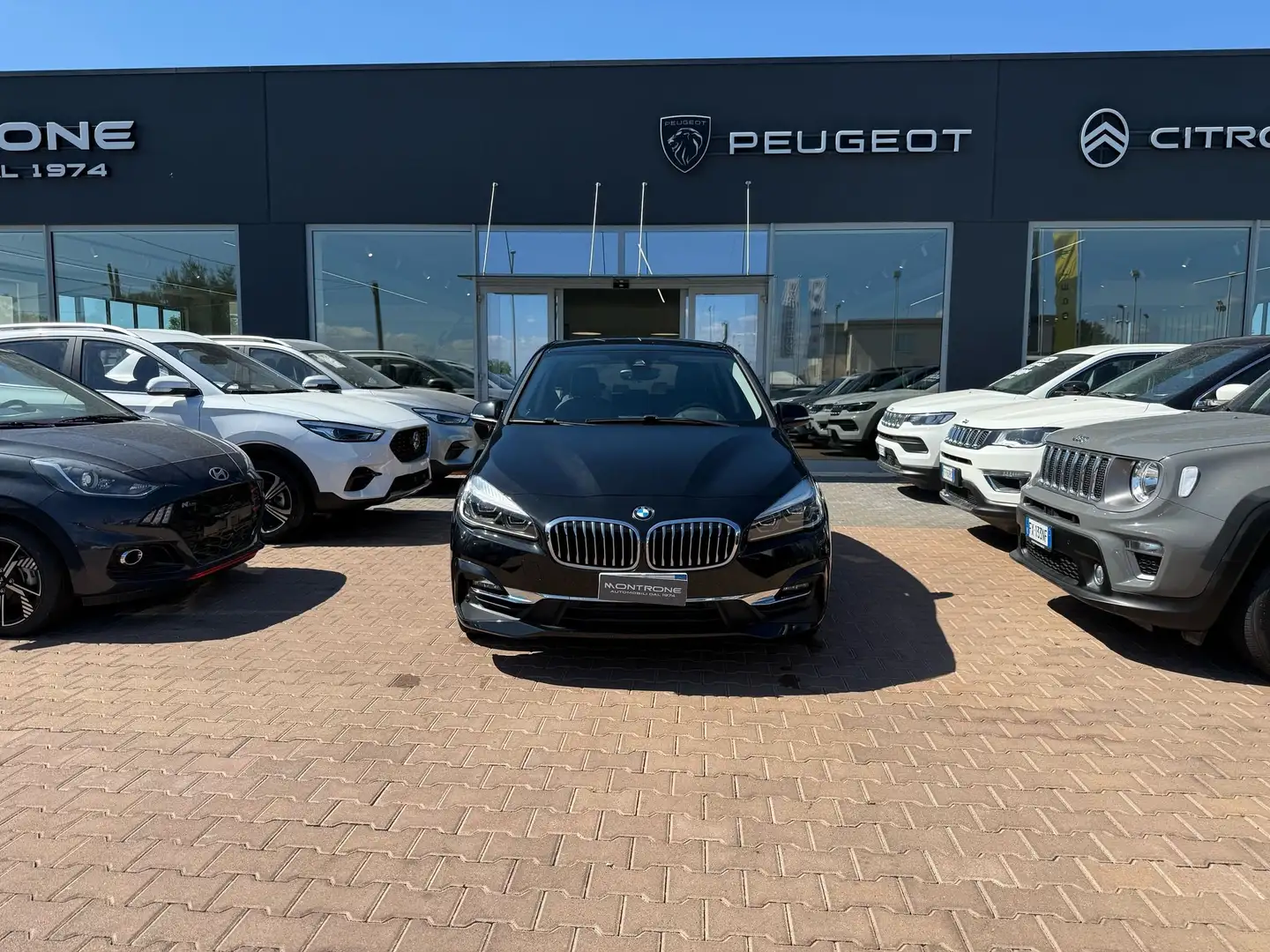 BMW 216 216d Active Tourer Luxury auto Grigio - 2