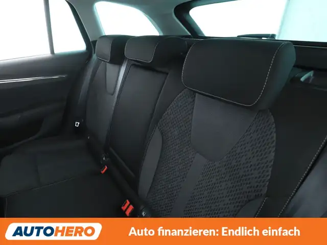 Skoda Octavia view 14