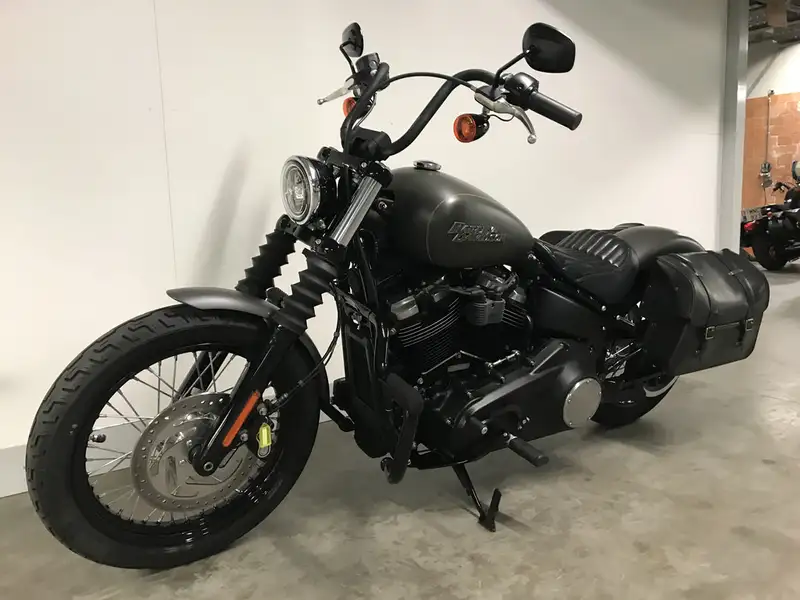 Harley-Davidson Street Bob - foto 6