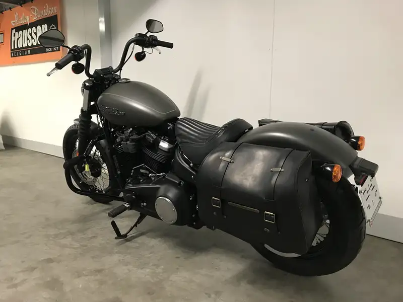 Harley-Davidson Street Bob - foto 7