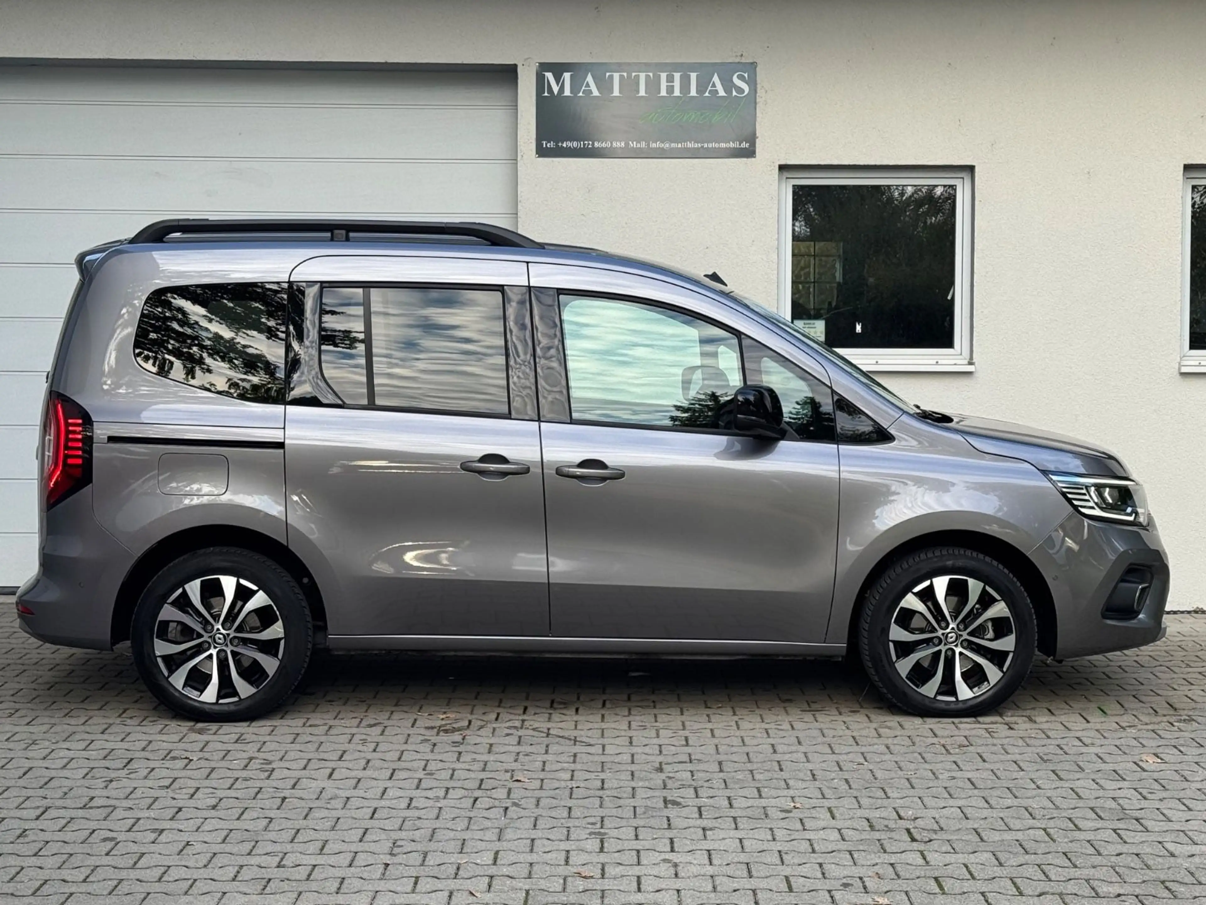 Renault Kangoo III Techno 1.3l Automatik 131PS Navi/LED — photo 3