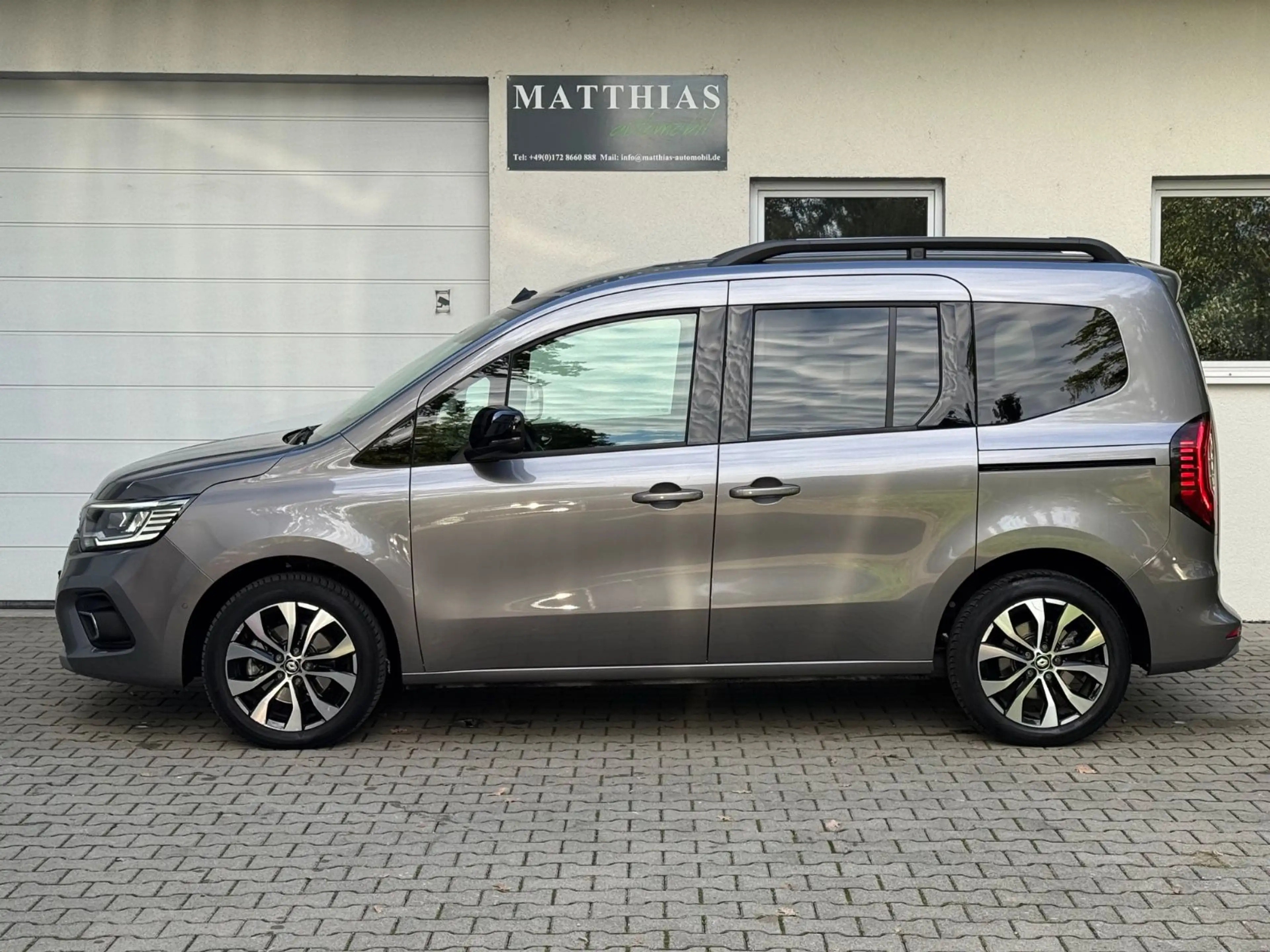 Renault Kangoo III Techno 1.3l Automatik 131PS Navi/LED — photo 4